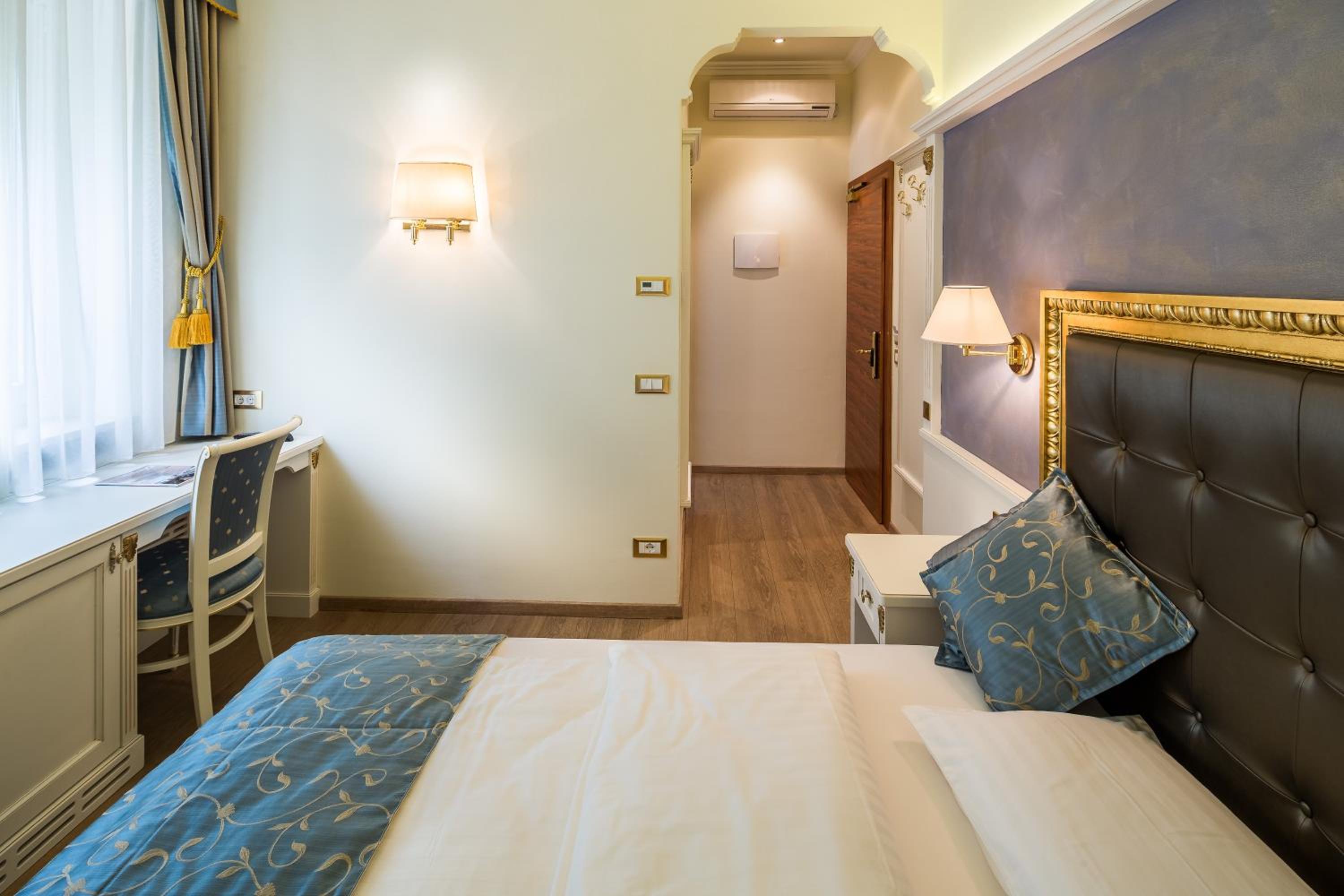 Single Room with Shower