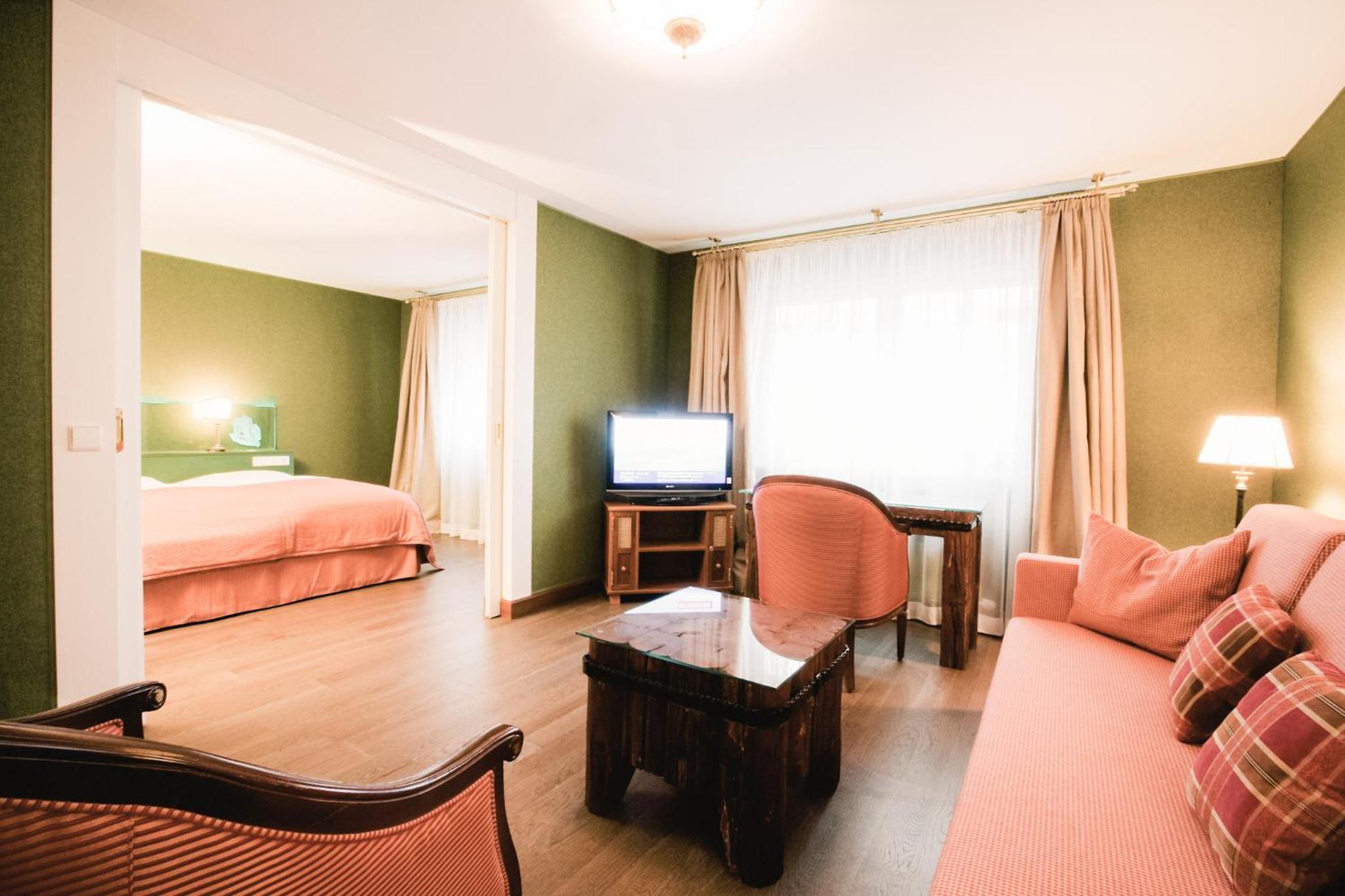 One-Bedroom Suite