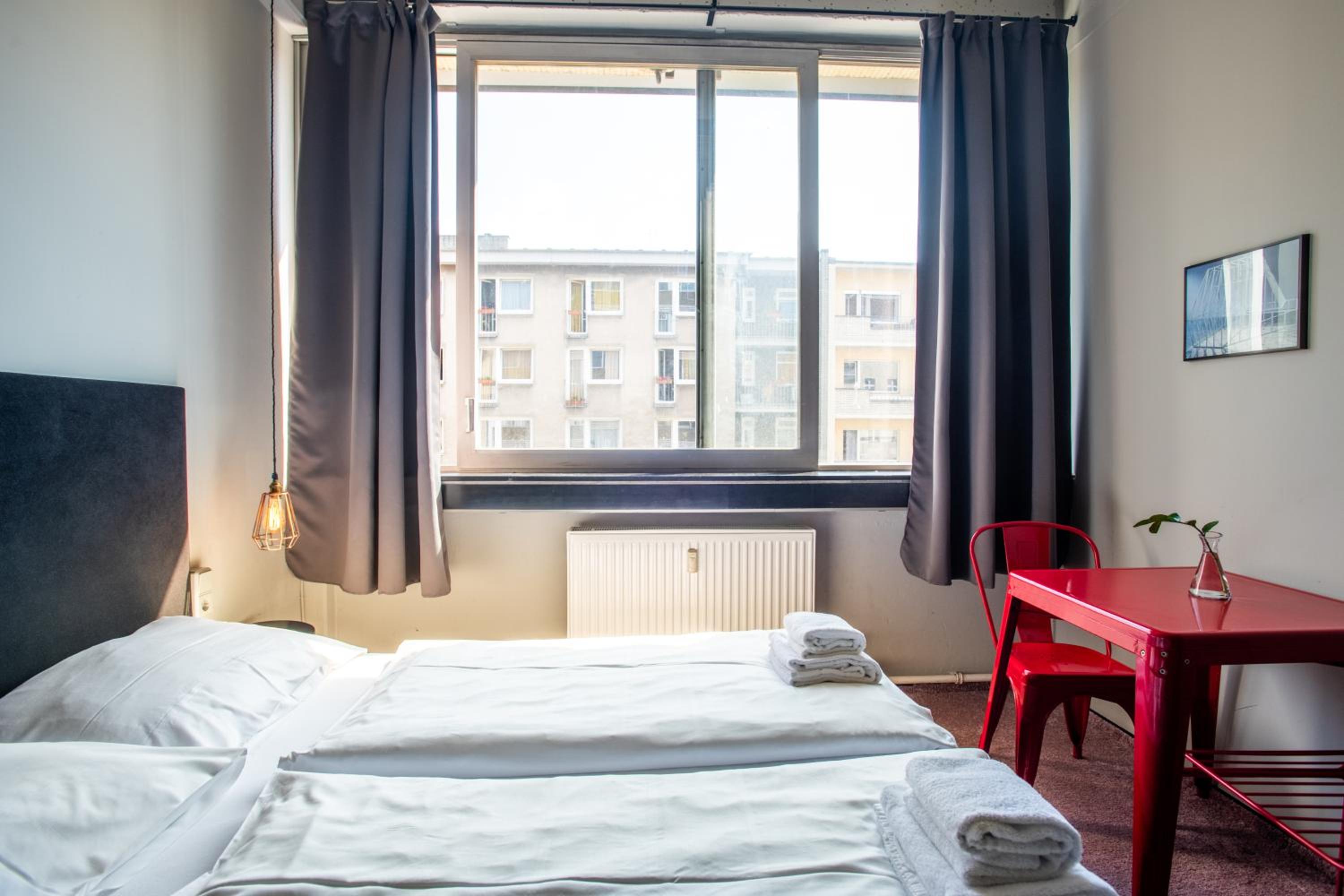 Double Room With Bathroom photo 2