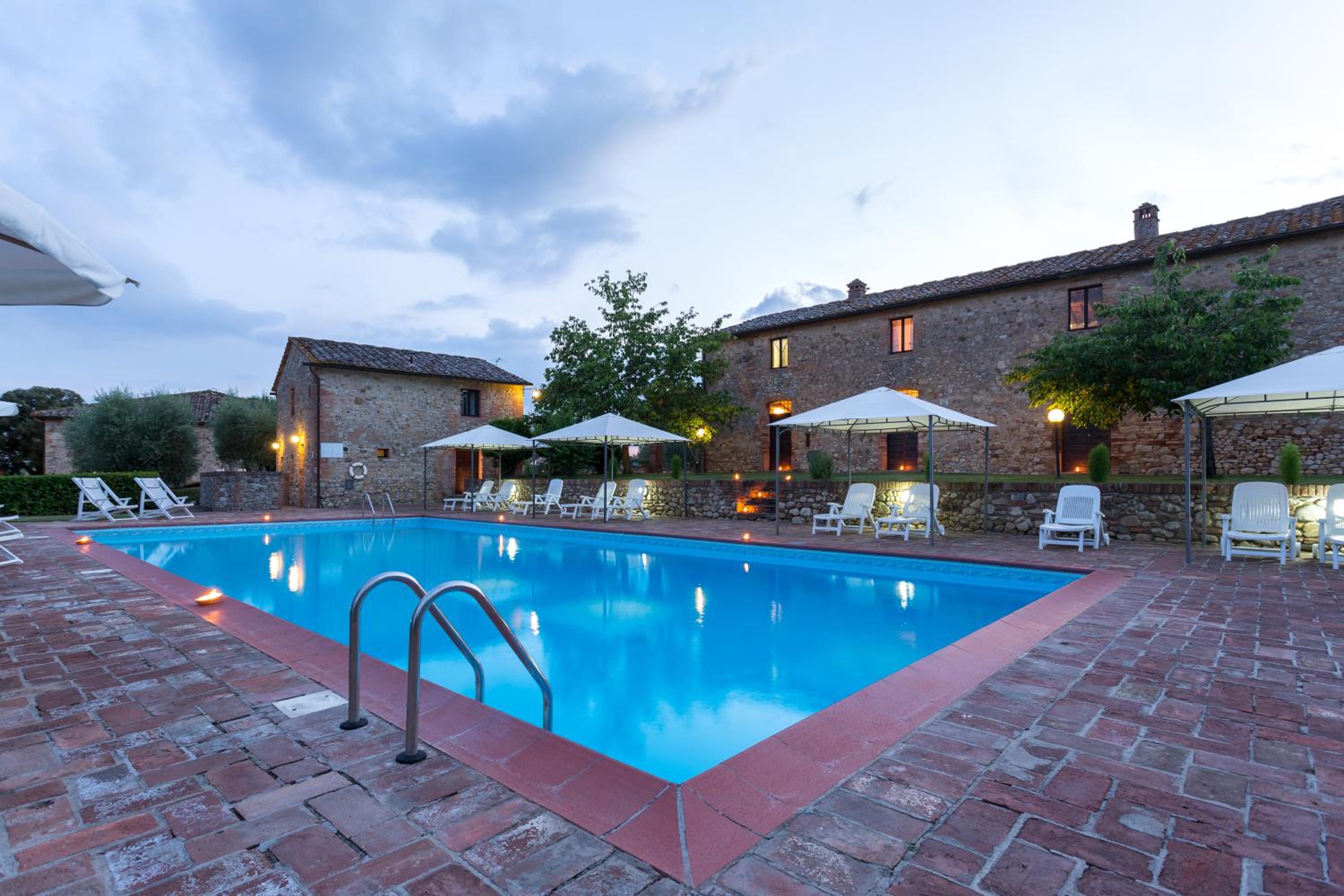 Villa with Garden View photo 3