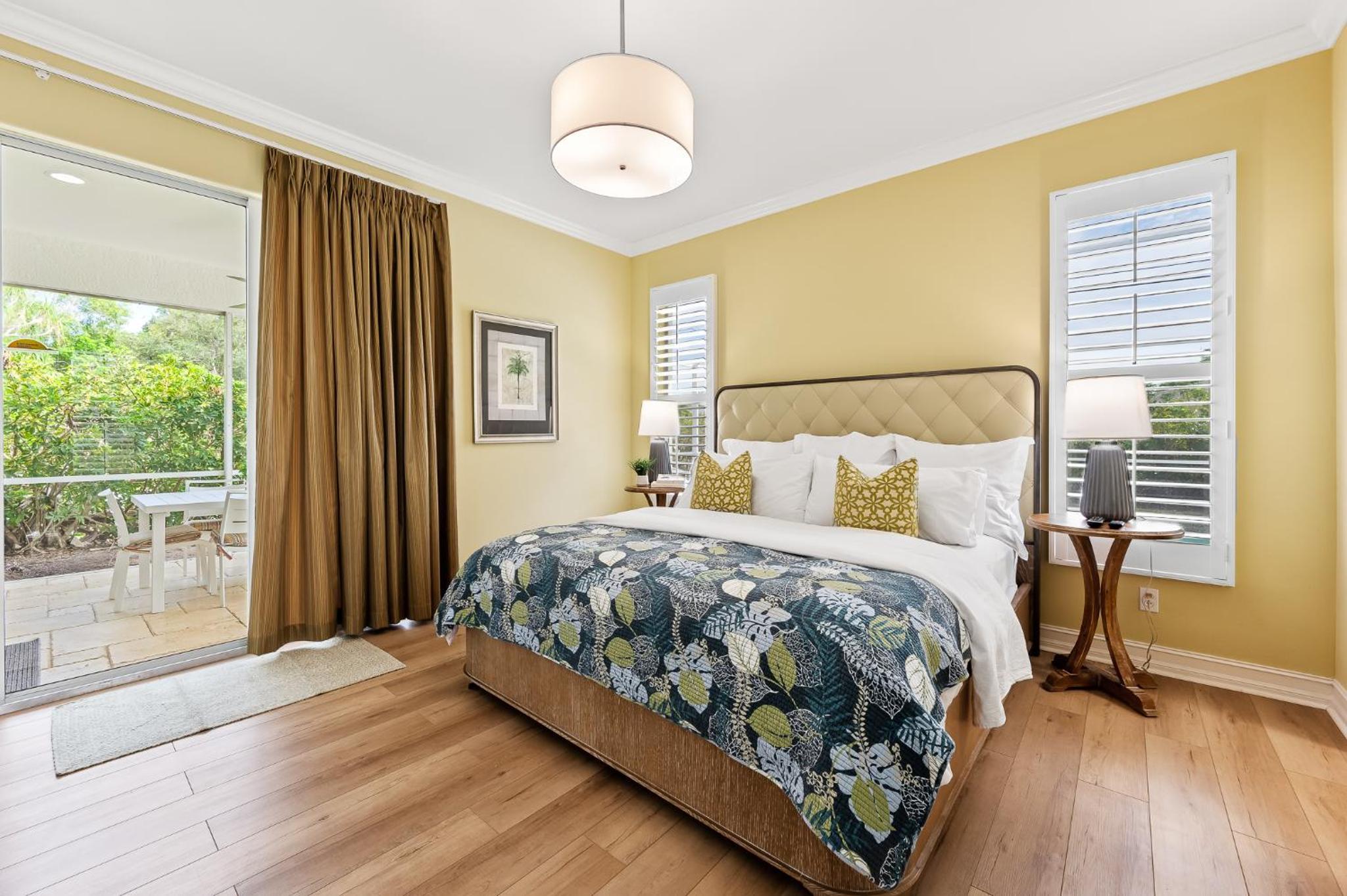 Three-Bedroom House - Photo 17
