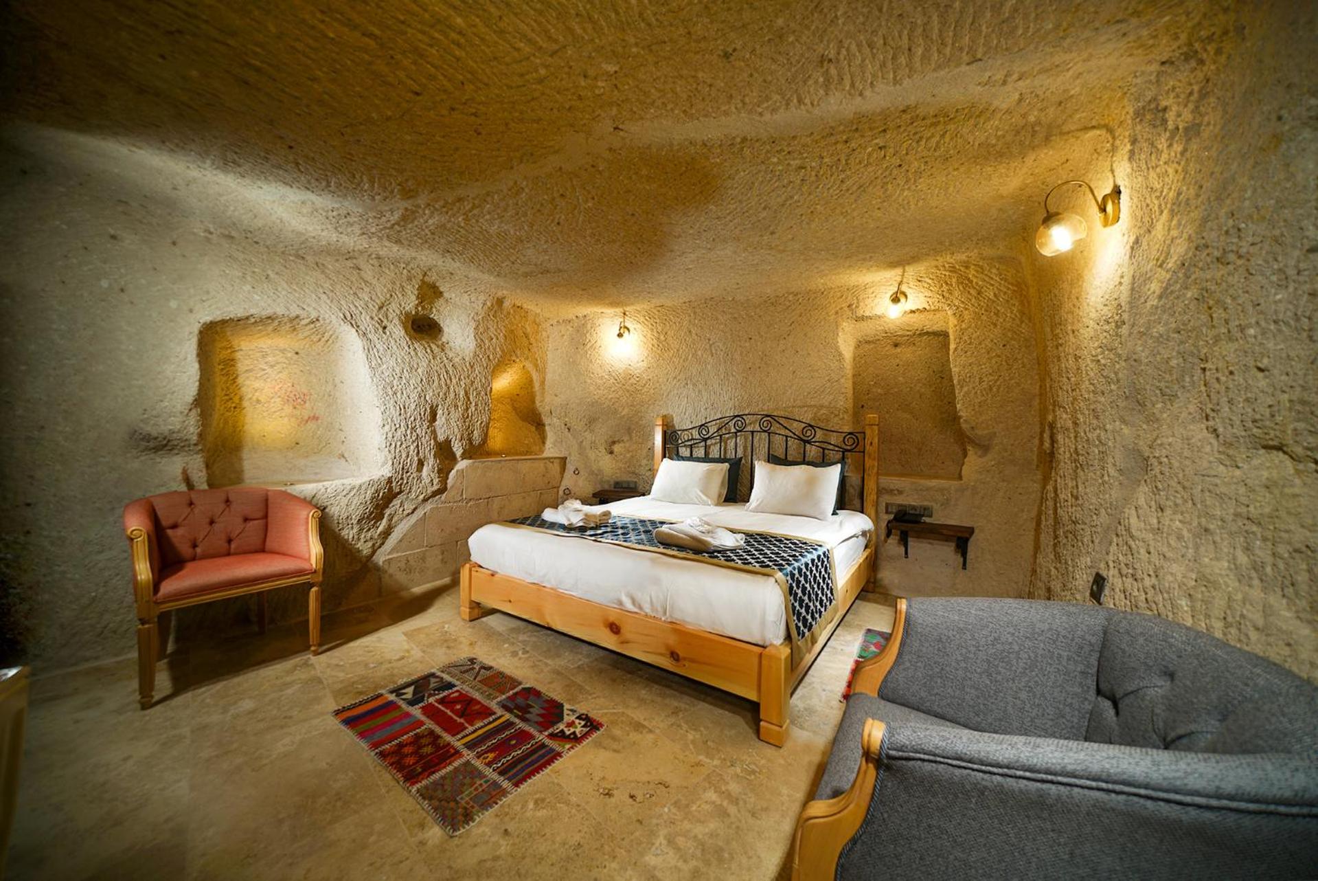 Deluxe Double Room - Photo 39