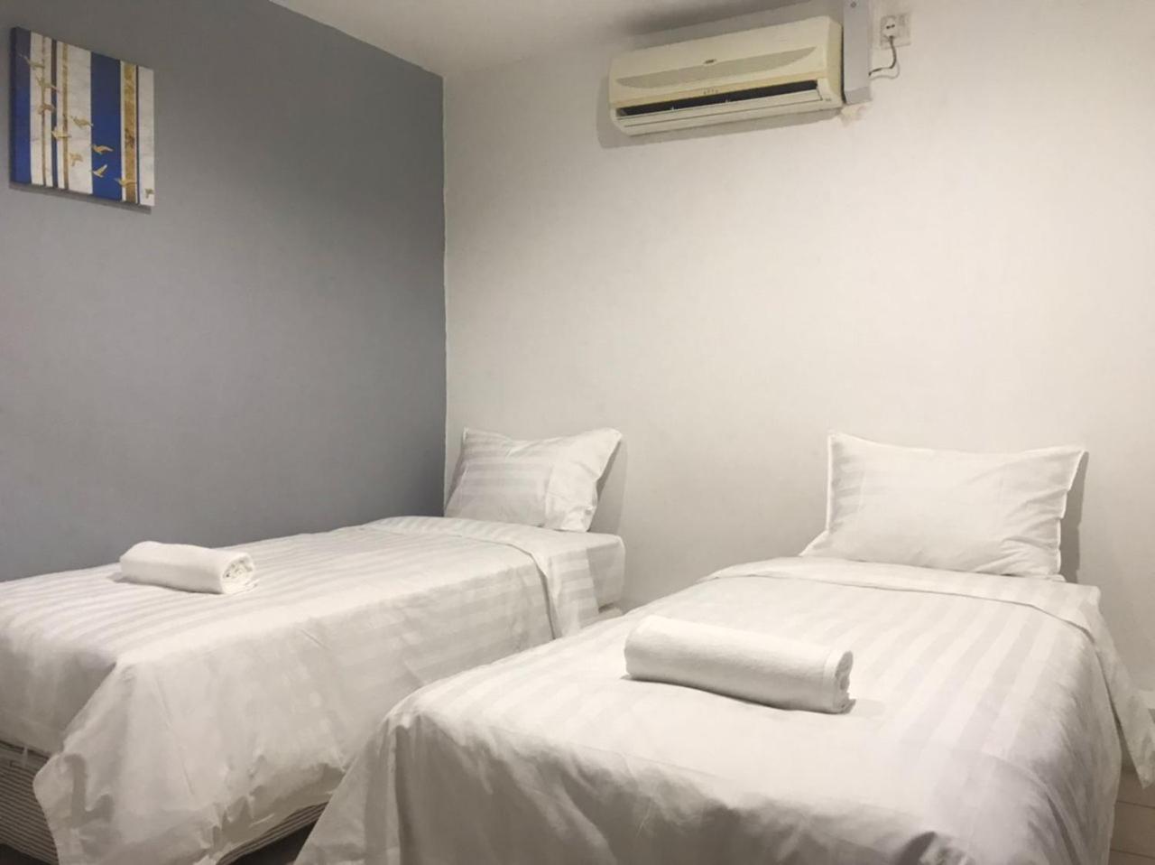 Standard Double or Twin Room - Photo 4
