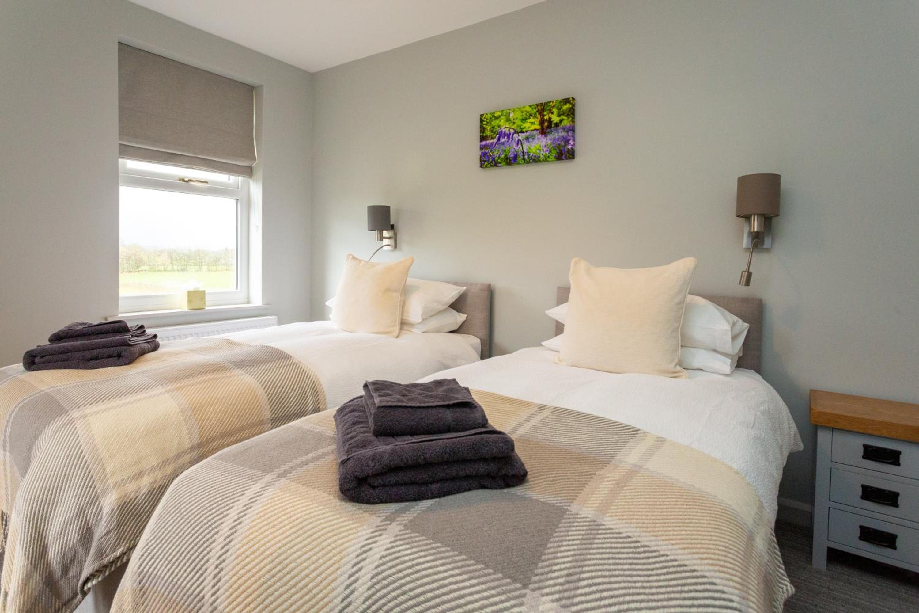 Twin Room with Bath