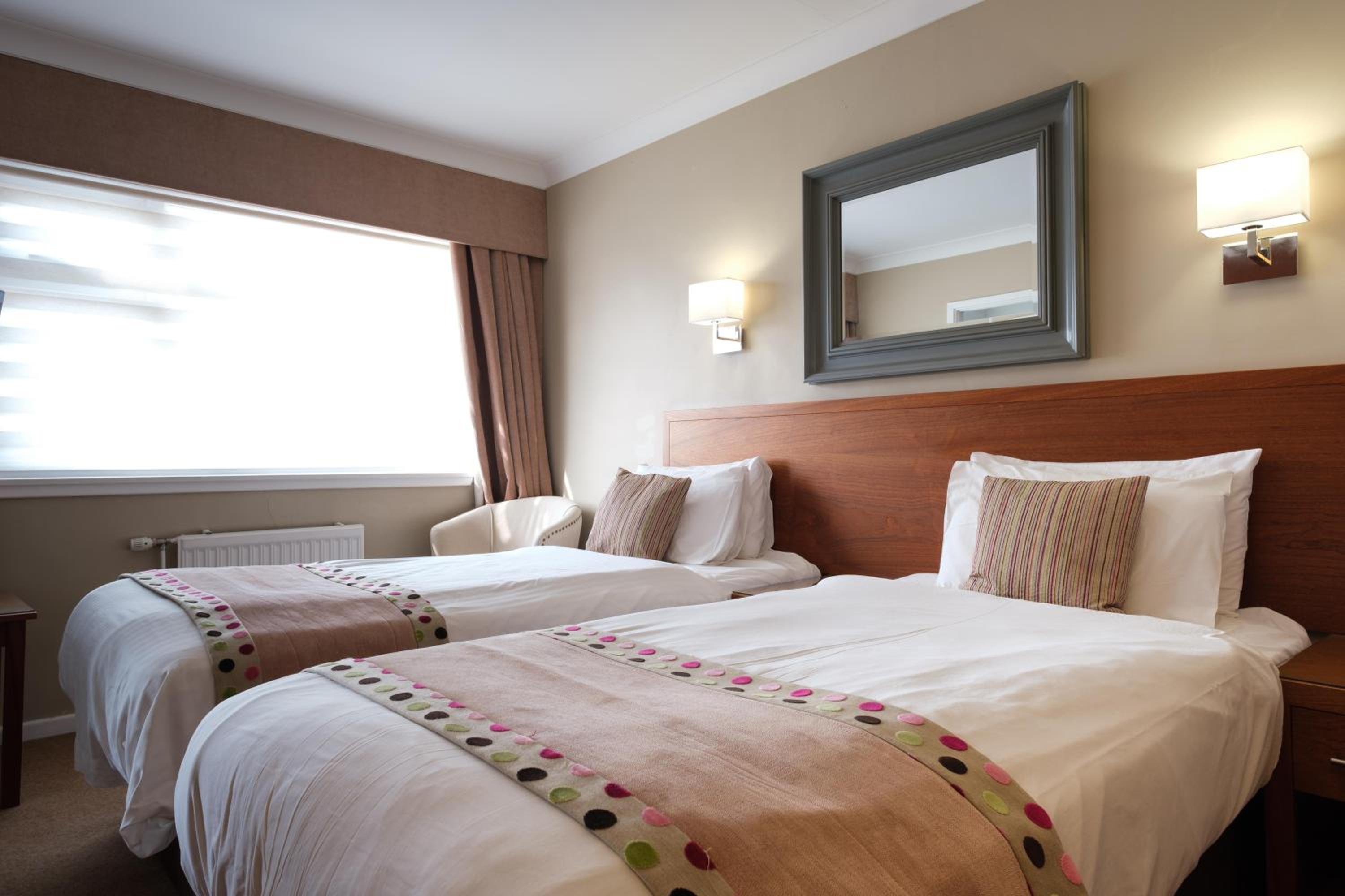 Standard Twin Room - Non-Smoking