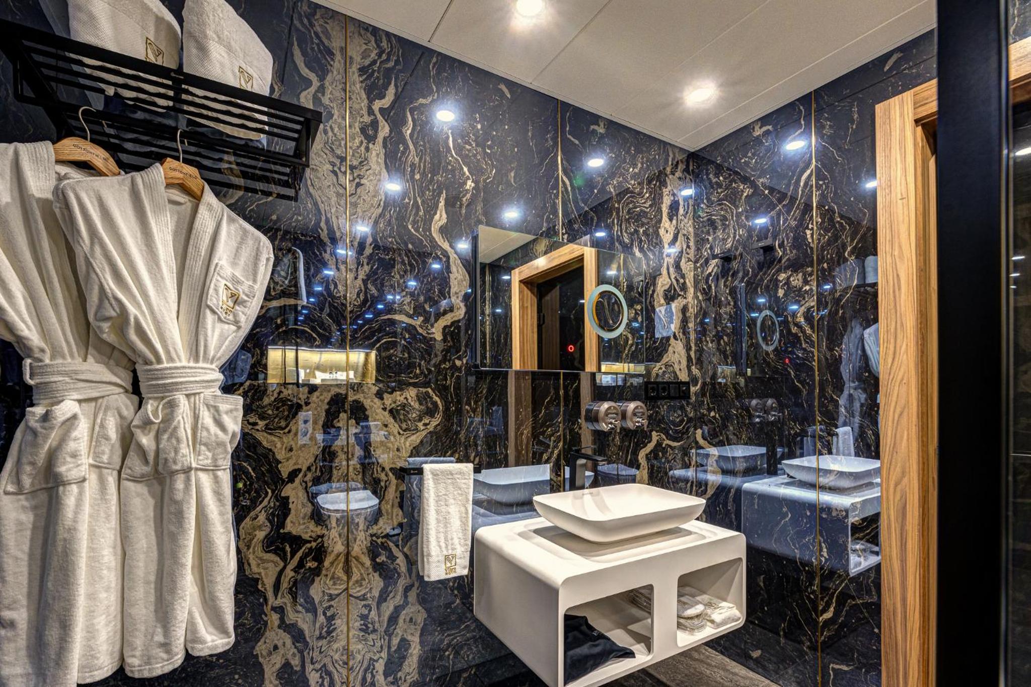 Junior Suite - Photo 2
