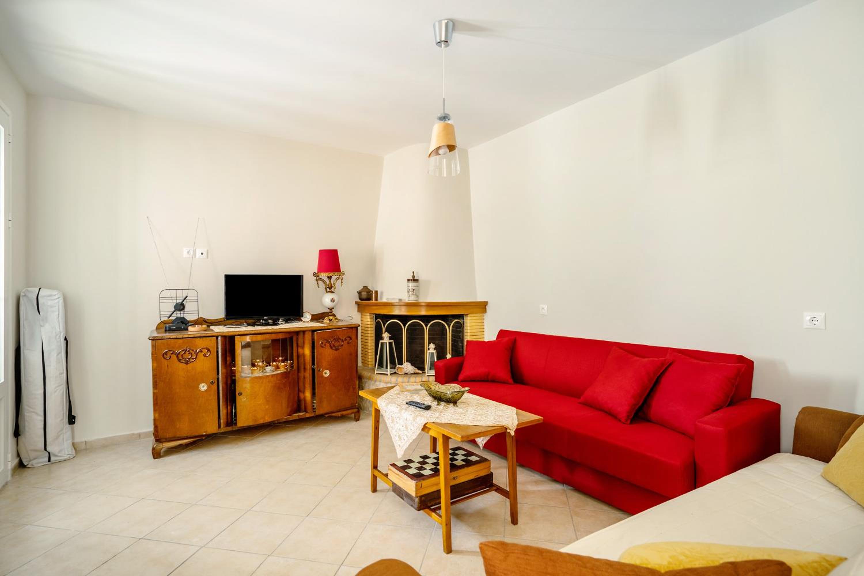 Three-Bedroom House photo 1