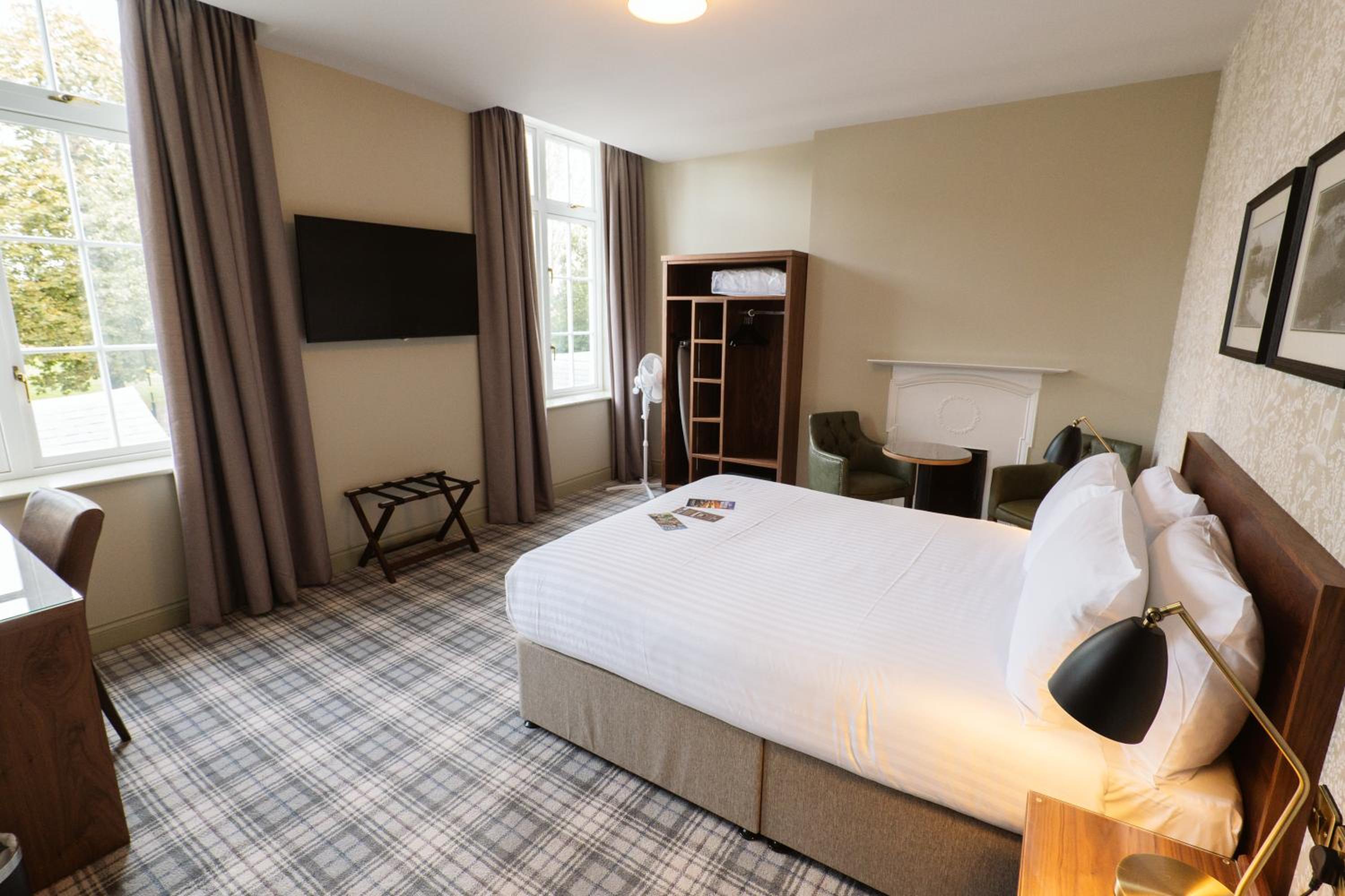 Double Room - Disability Access photo 2