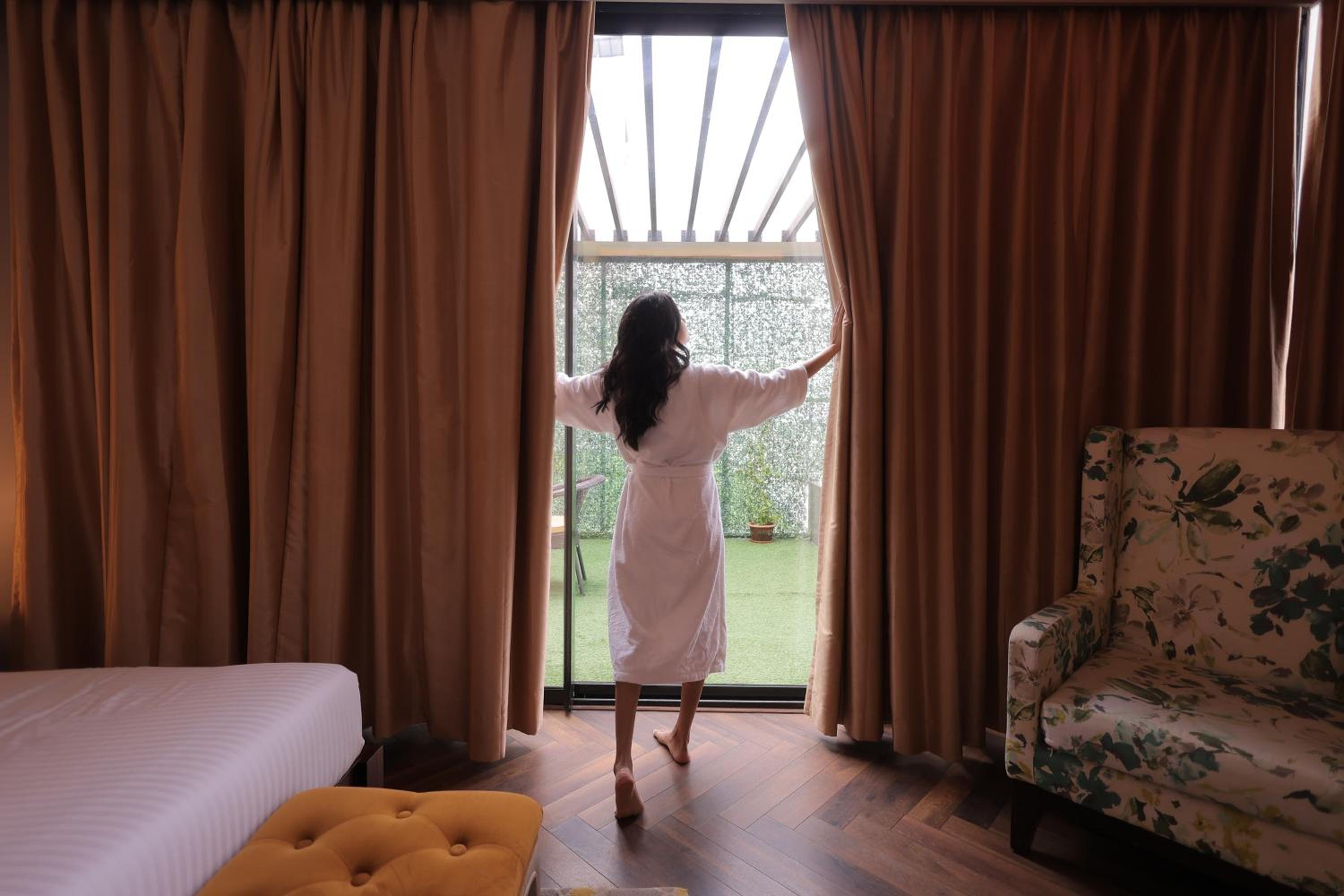 Polo Suite : 20% off on session of 90 mins Spa || 15% off on F&S.B with a-la-carte selection || Complimentary welcome drinks on arrival Polo Suite : 20% off on session of 90 mins Spa || 15% off on F&S.B with a-la-carte selection || Complimentary welcome drinks on arrival