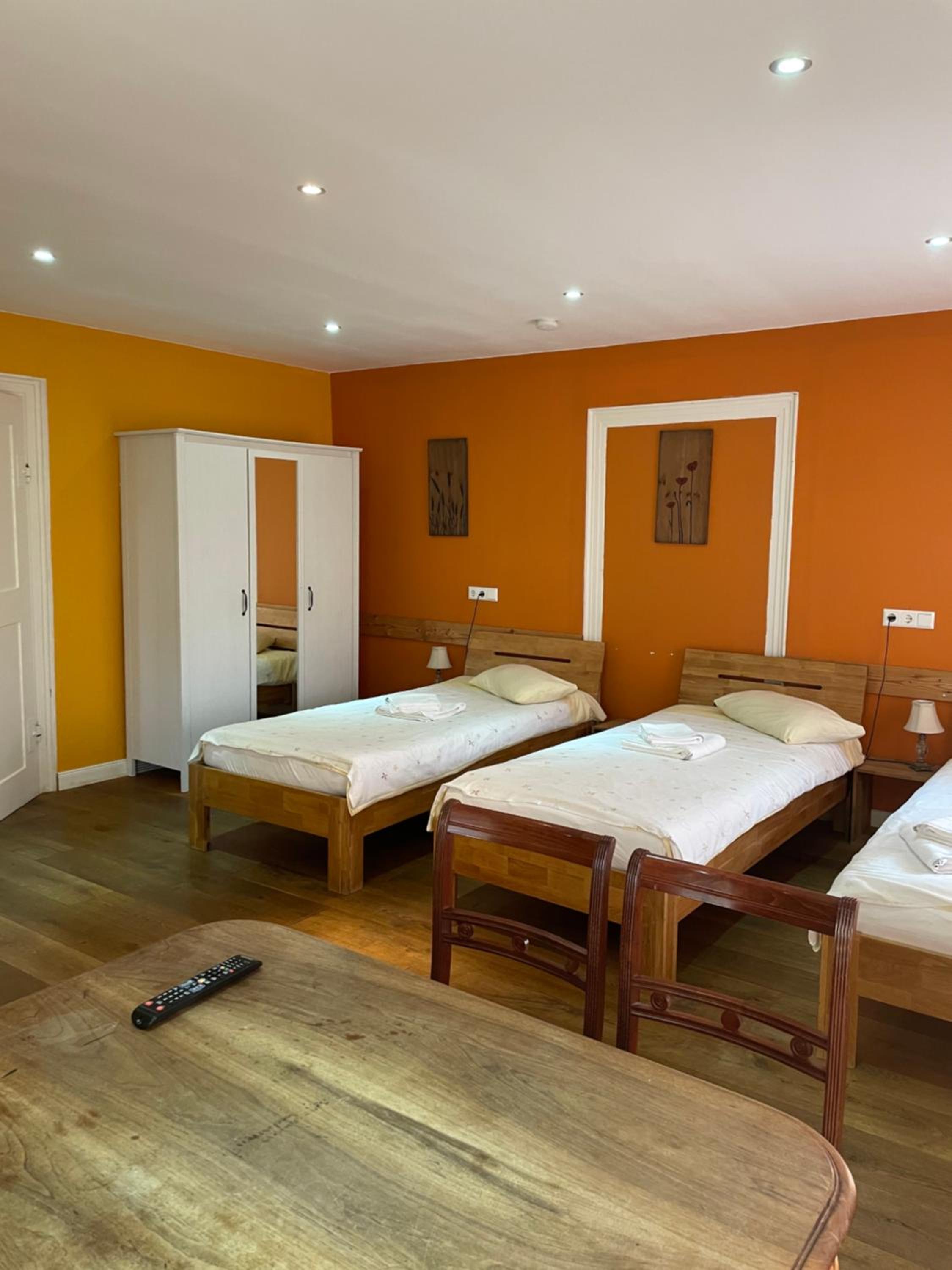 Quadruple Room With Private External Bathroom photo 1