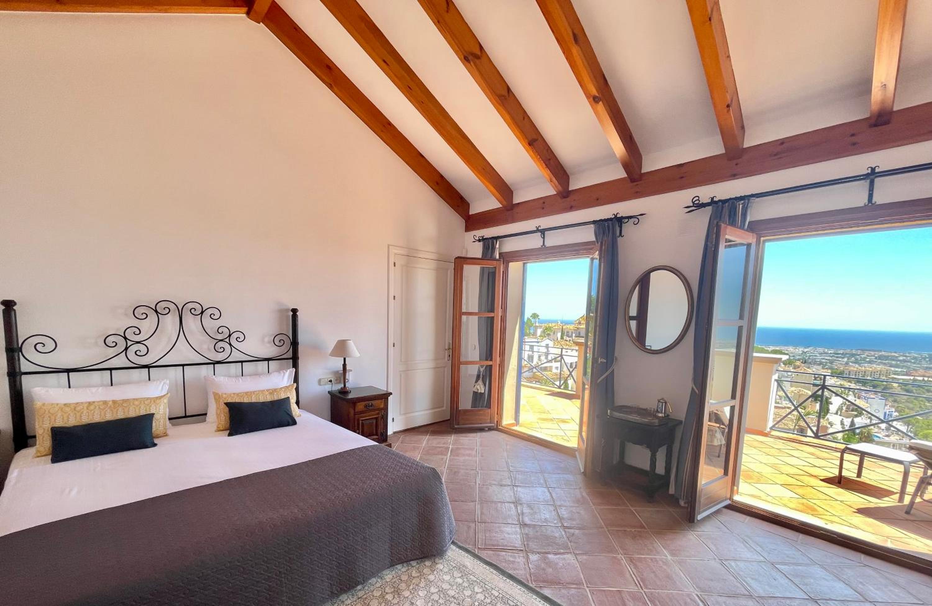Villa con Vista al Mar