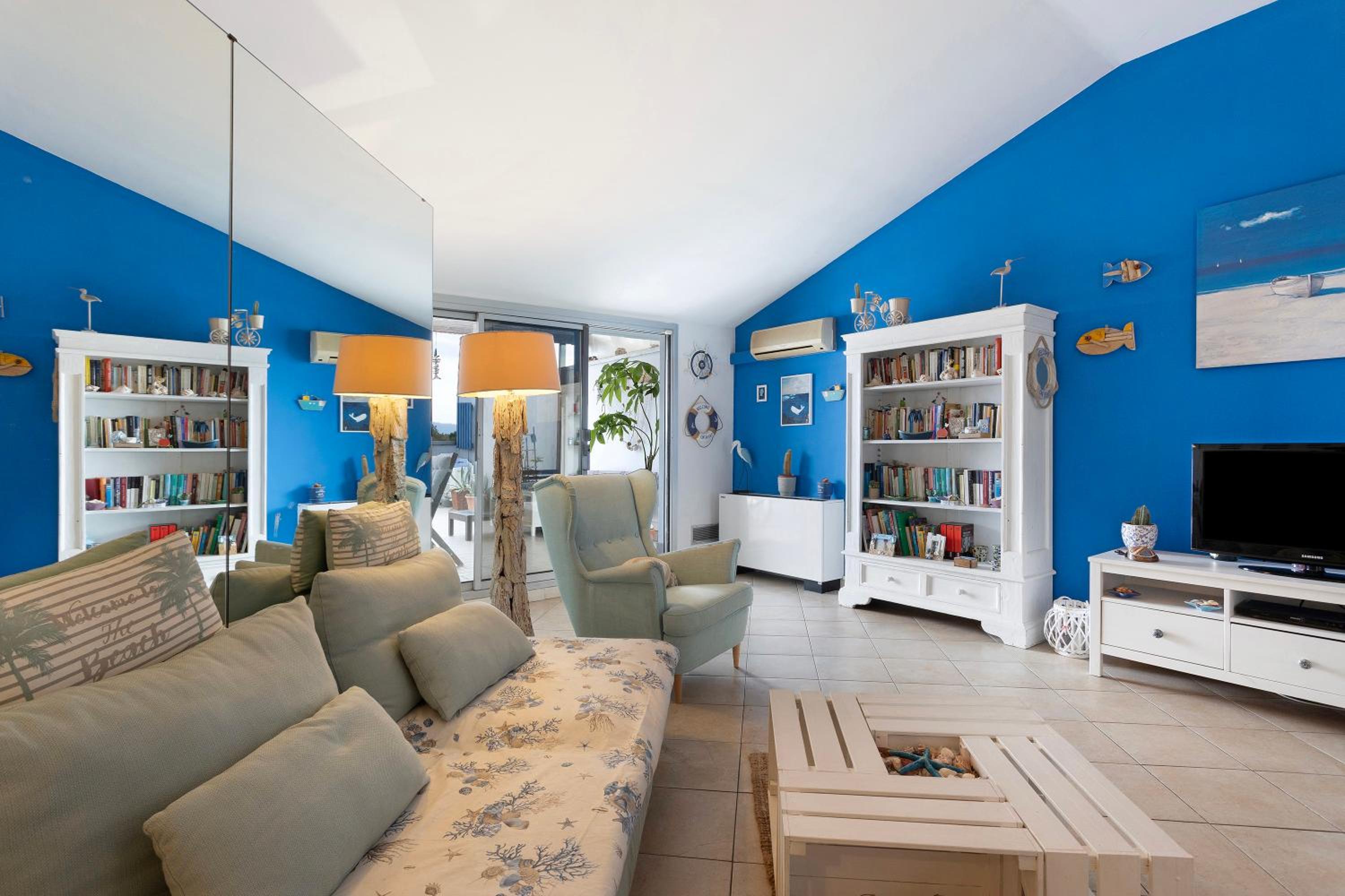 Apartment with Terrace