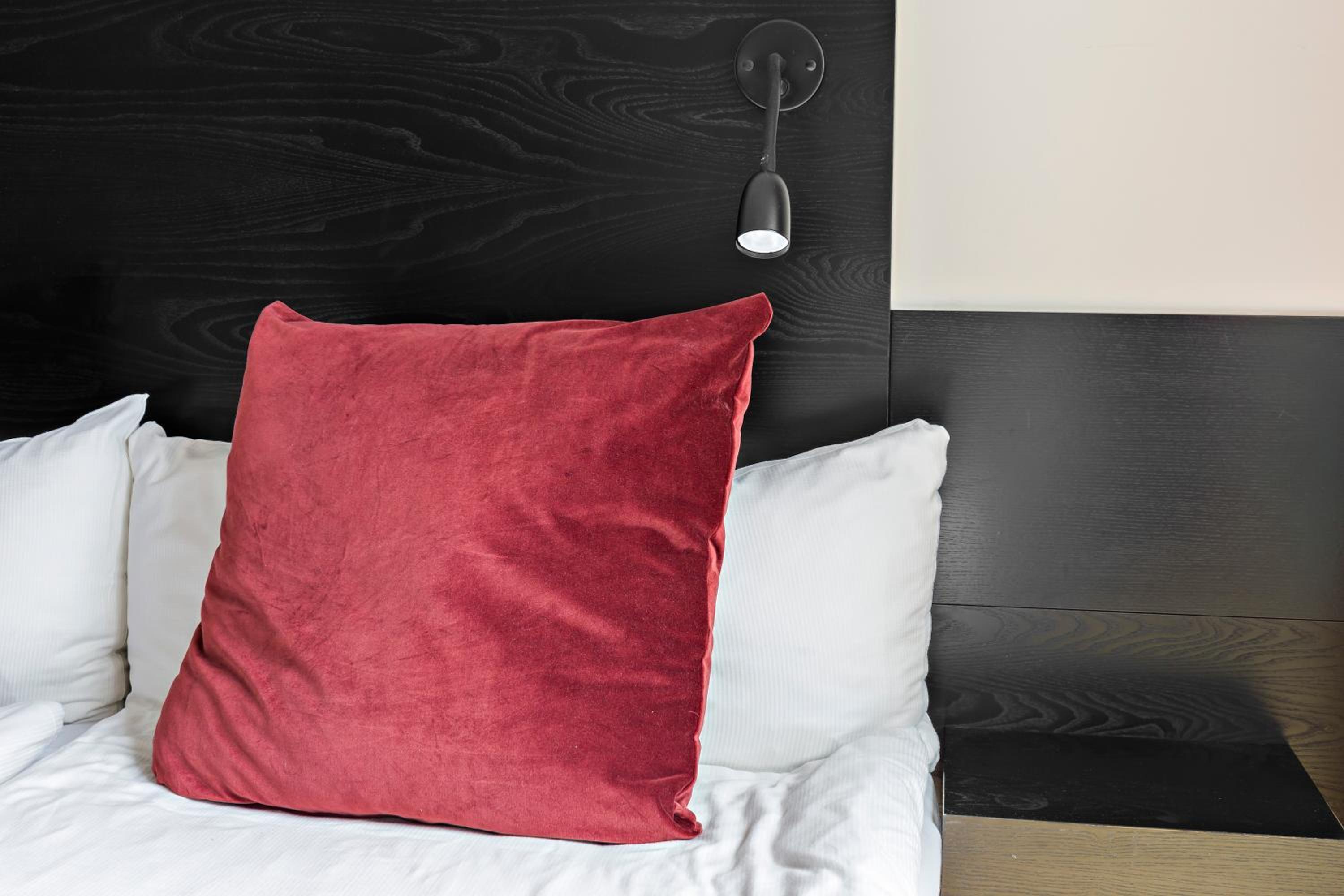 Superior Double Room with Sofa Bed photo 2