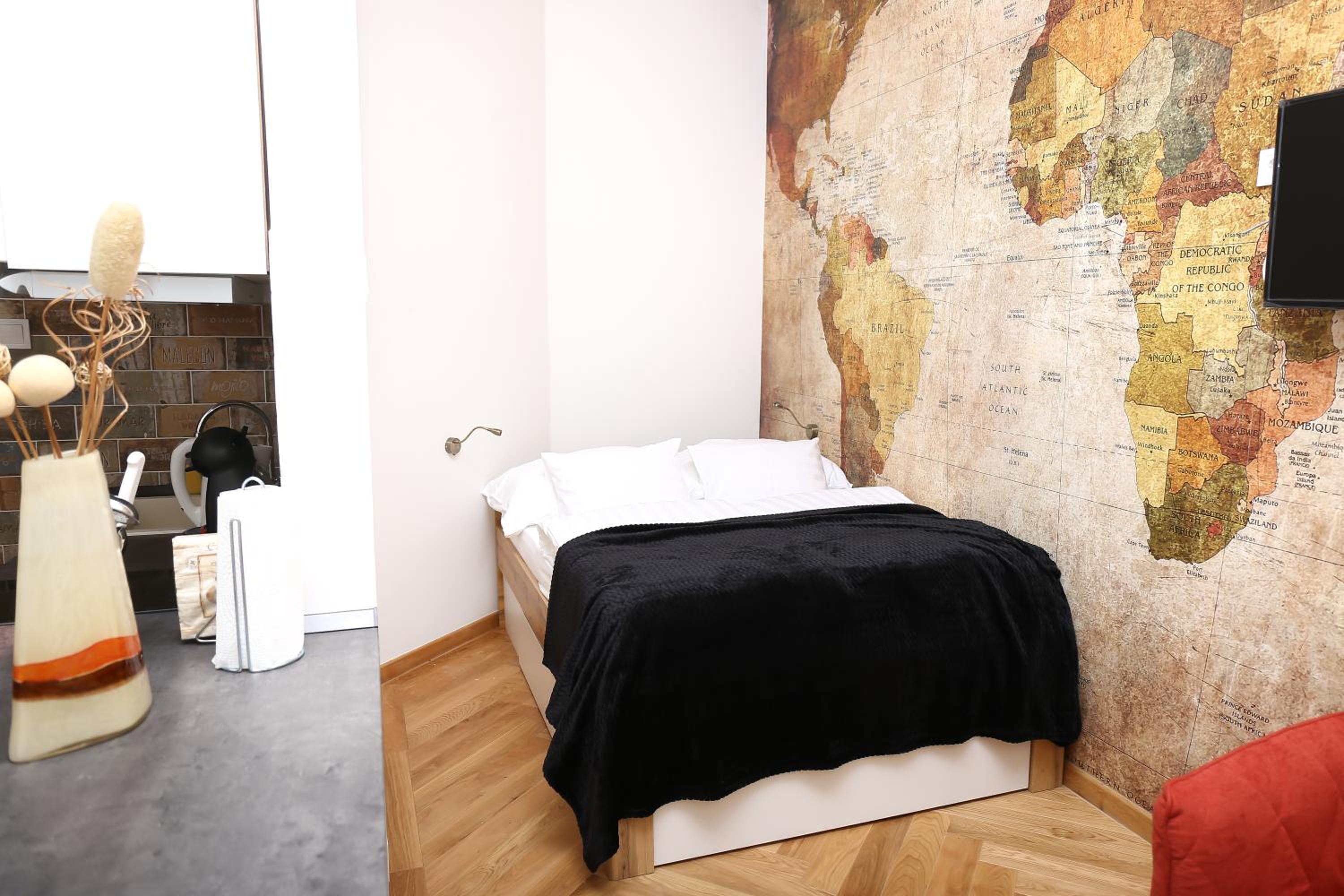 Studio Apartment