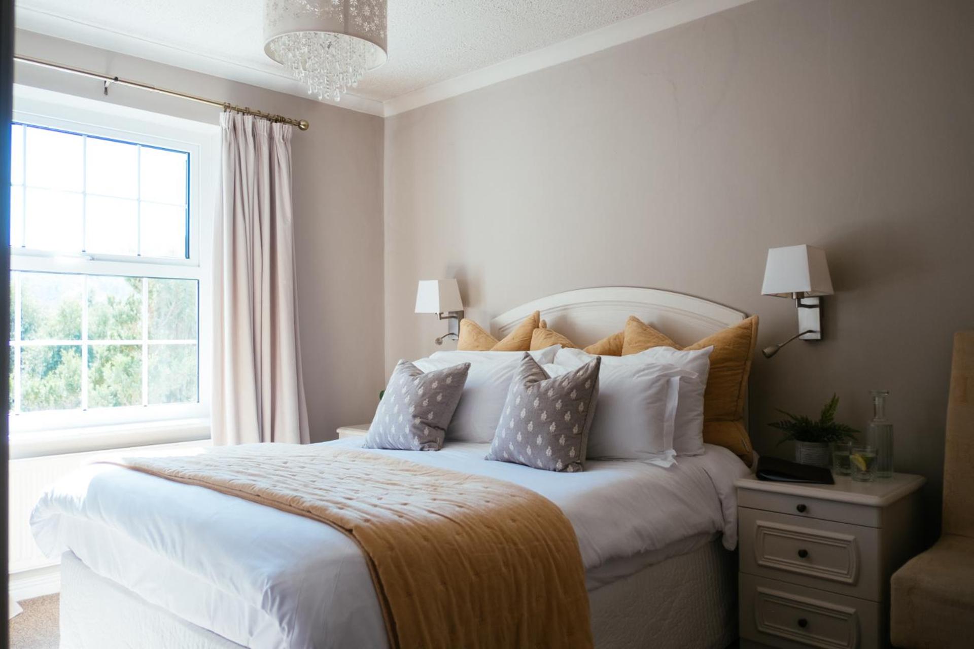 King Room with Mountain View