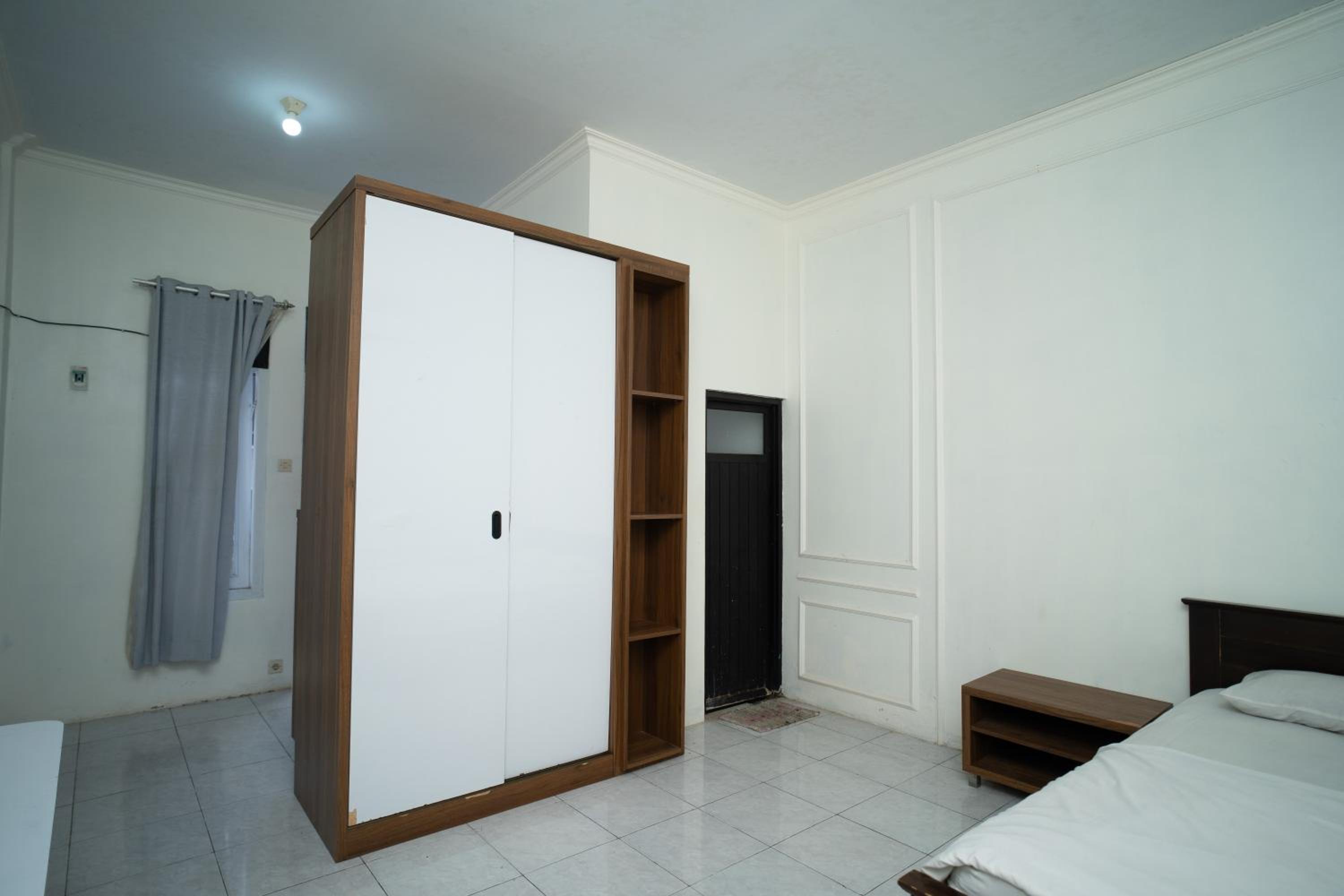 Double Room With Private Bathroom photo 2