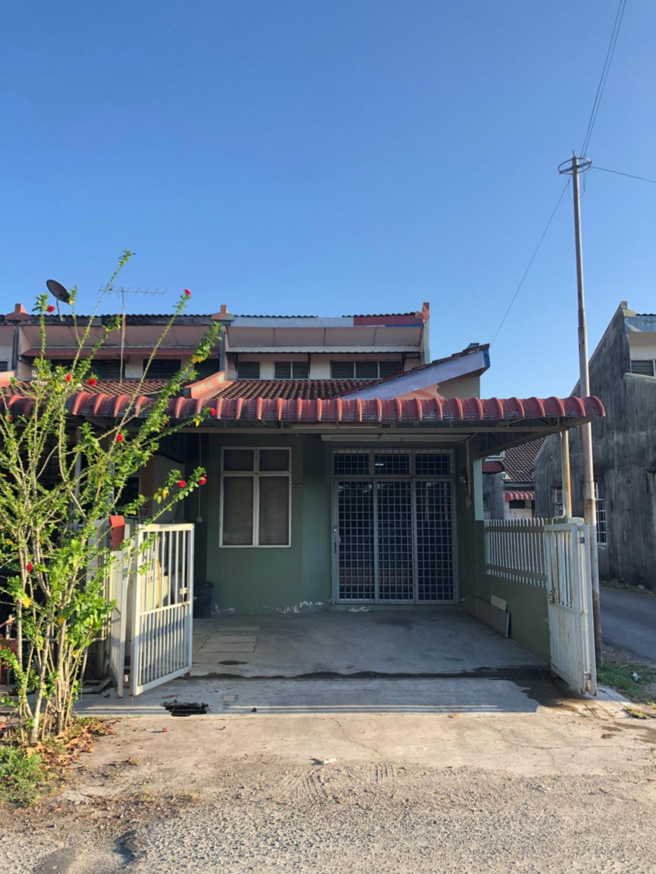 One-Bedroom House photo 1