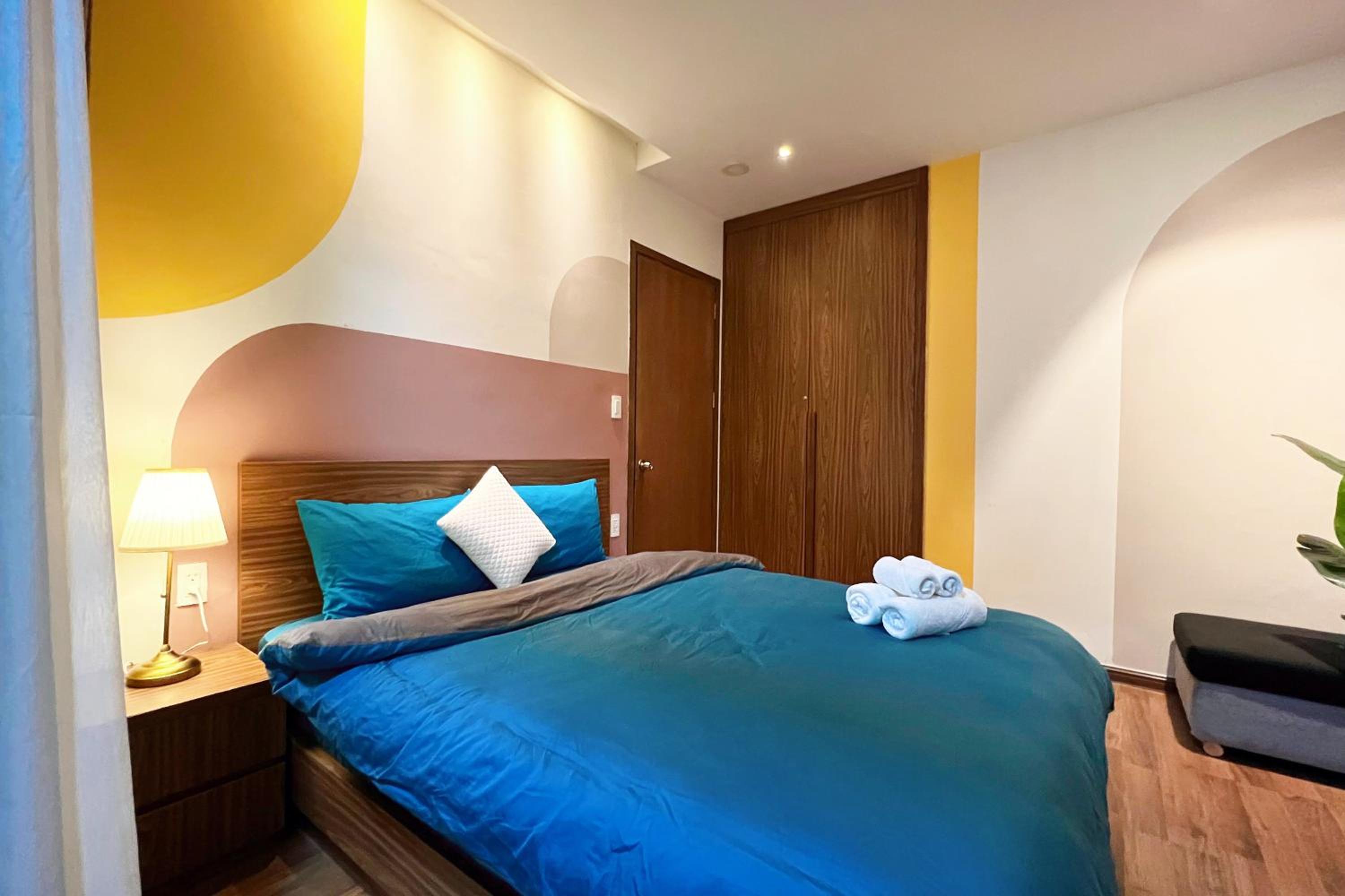 Two-Bedroom Apartment - Photo 33
