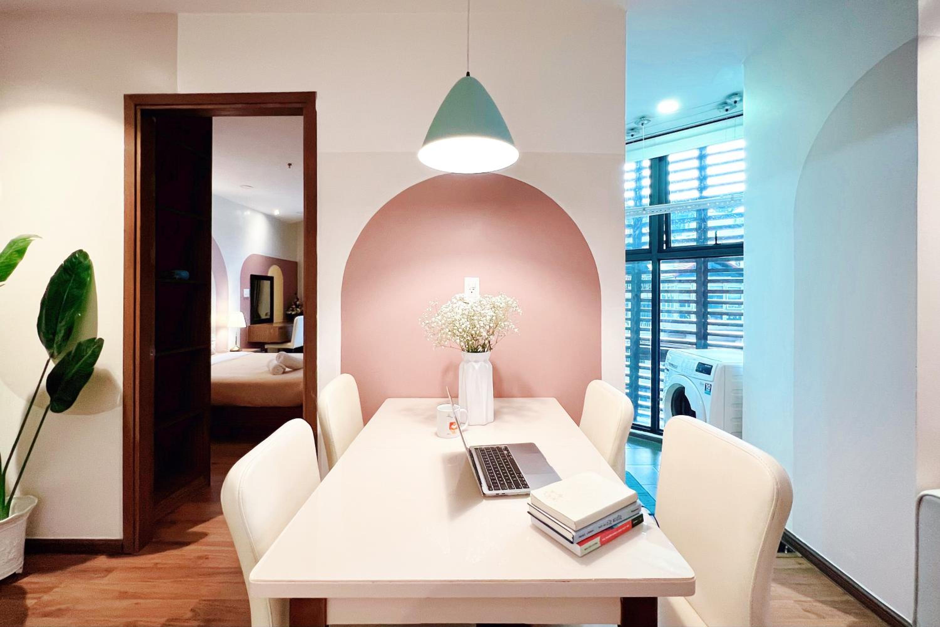 One-Bedroom Apartment - Photo 15