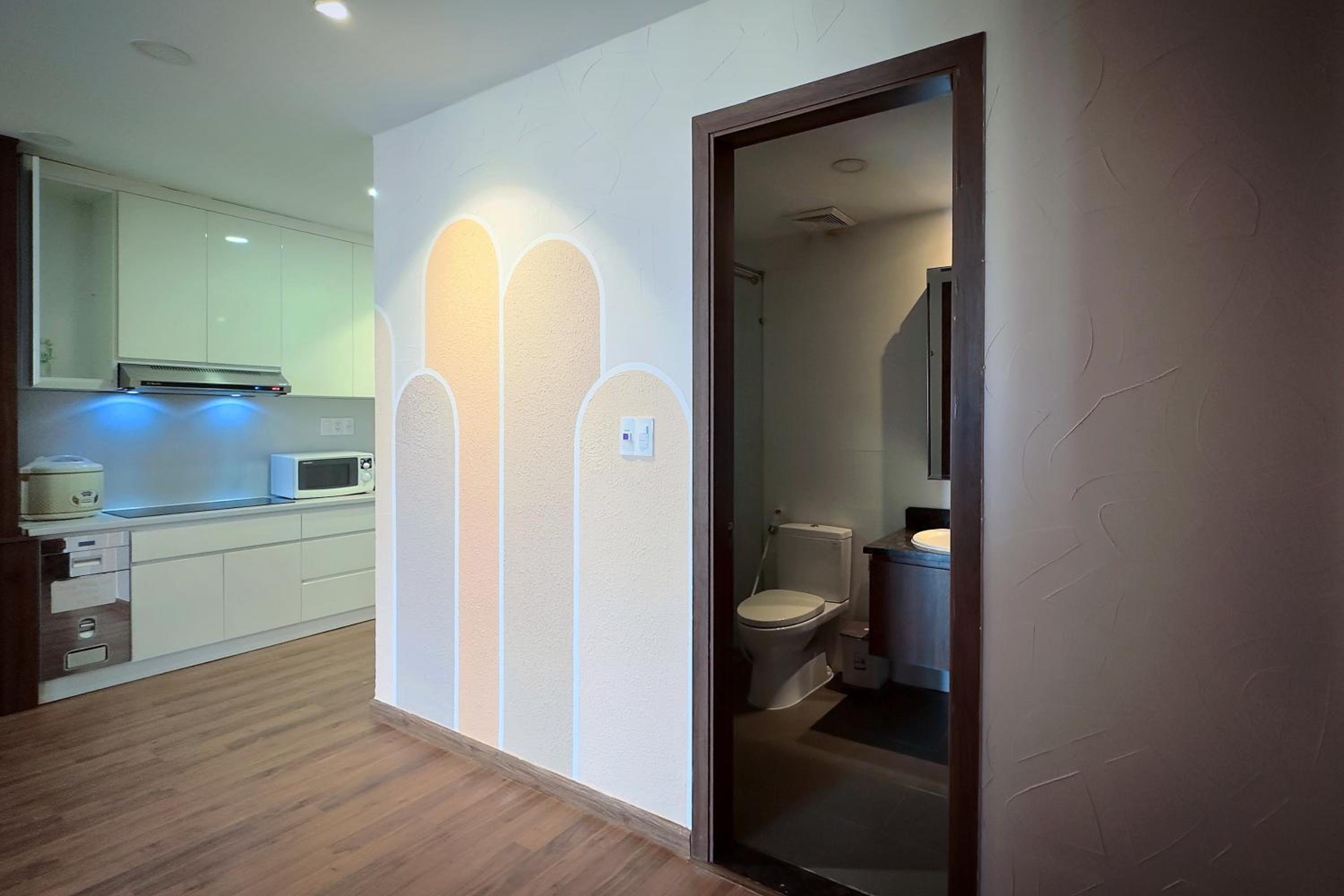 Three-Bedroom Apartment - Photo 18