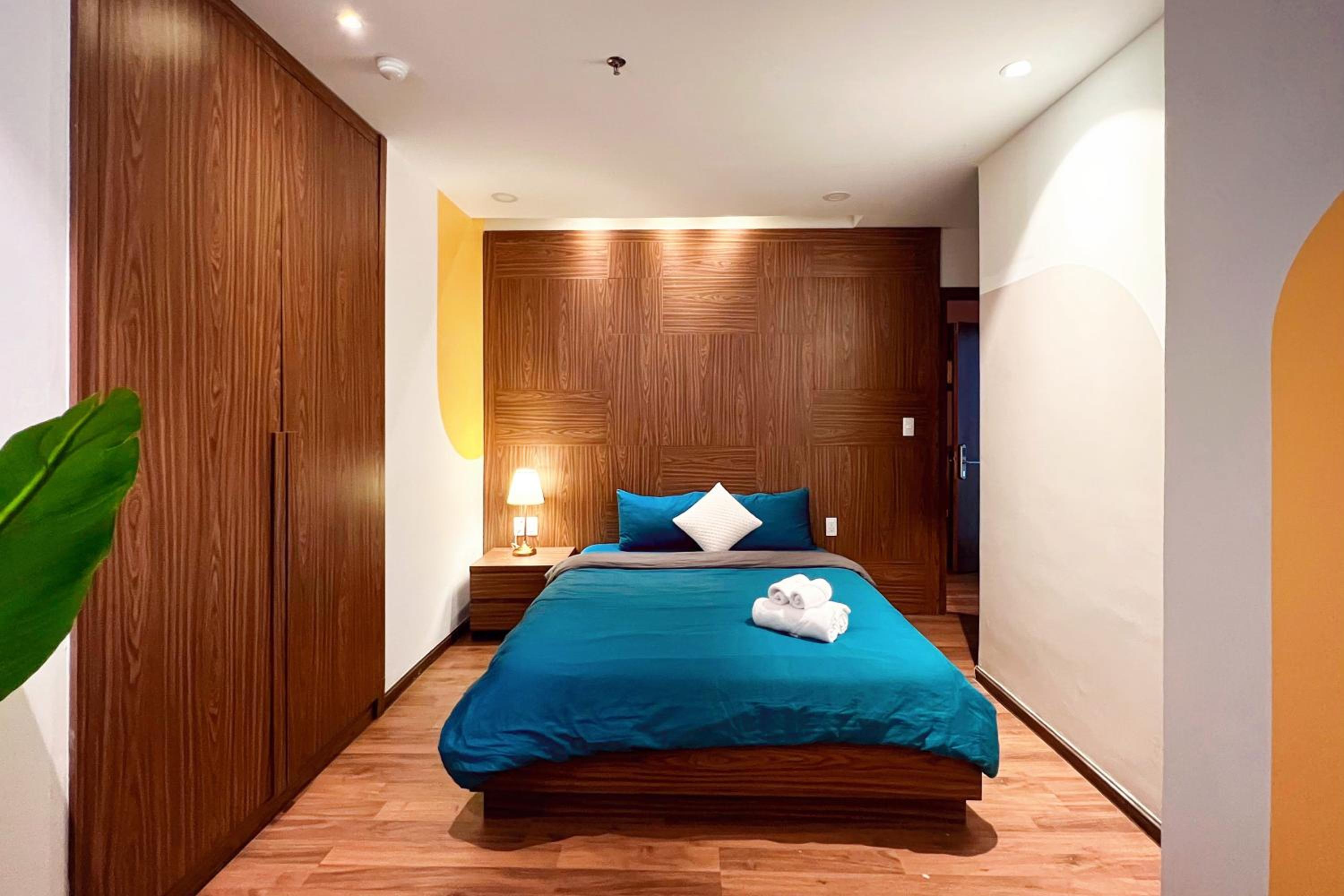 Two-Bedroom Apartment - Photo 20