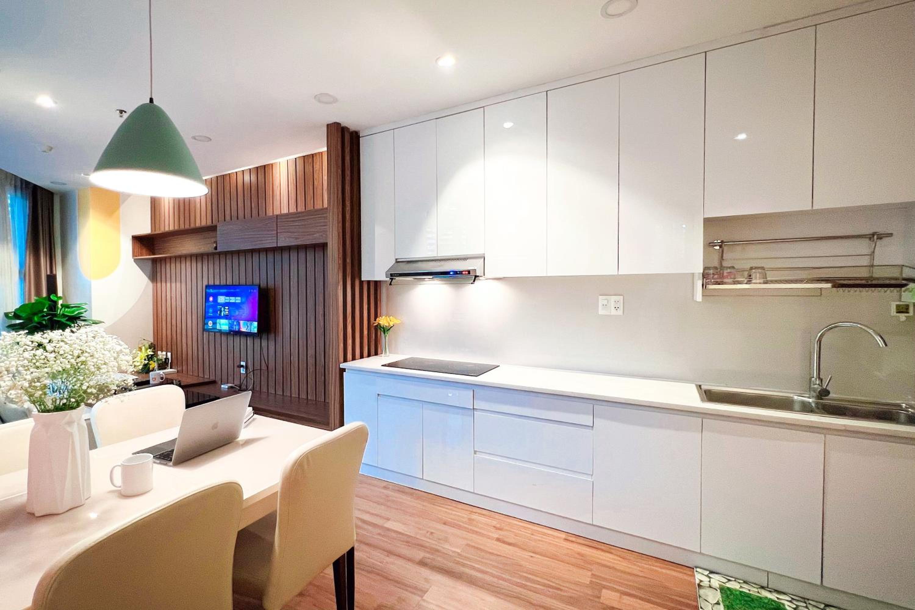 One-Bedroom Apartment - Photo 20