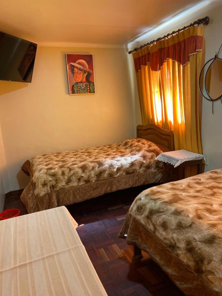 Twin Room With Shared Bathroom photo 1