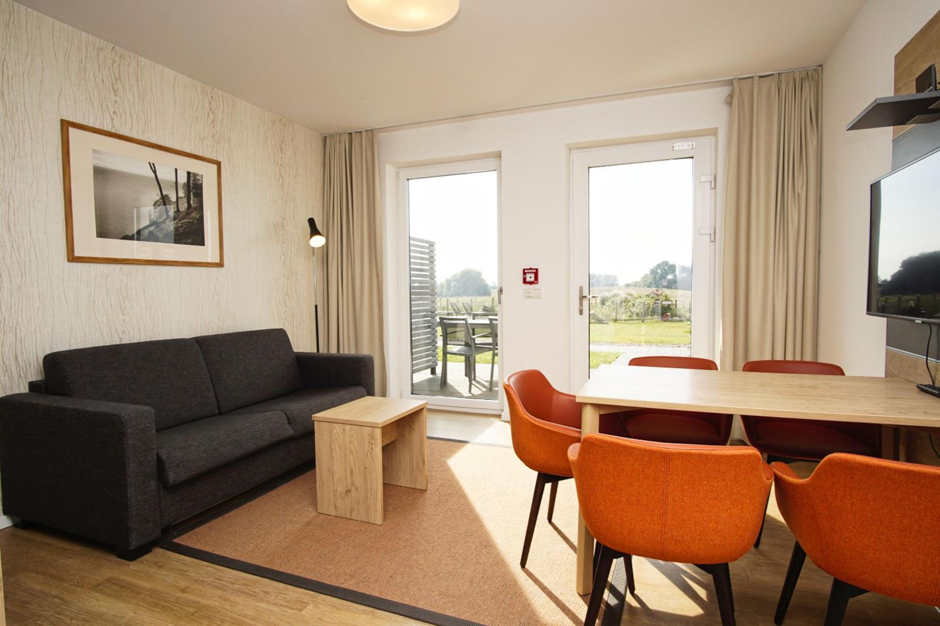 Apartment with Terrace photo 1