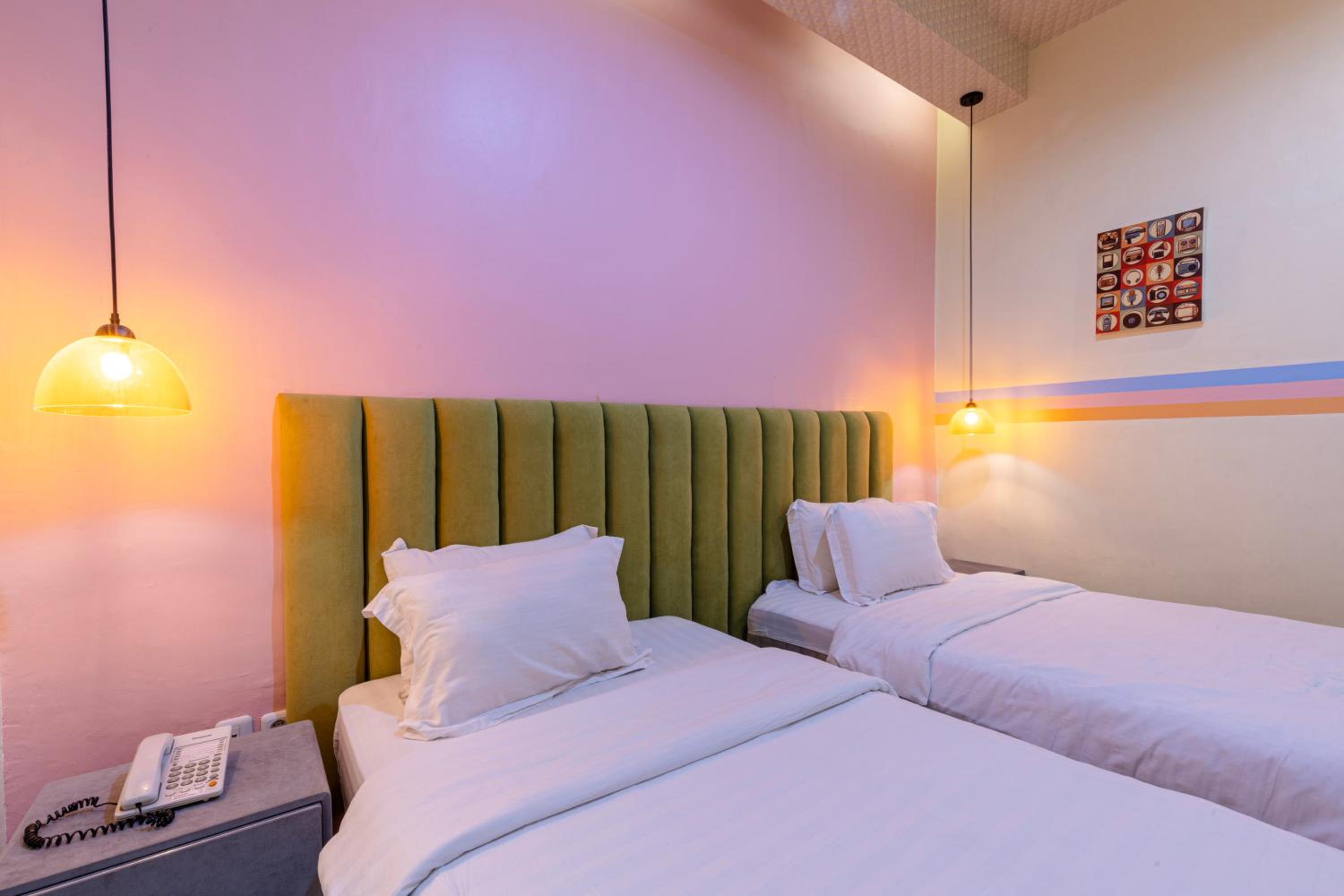 Deluxe Twin Room - Photo 2