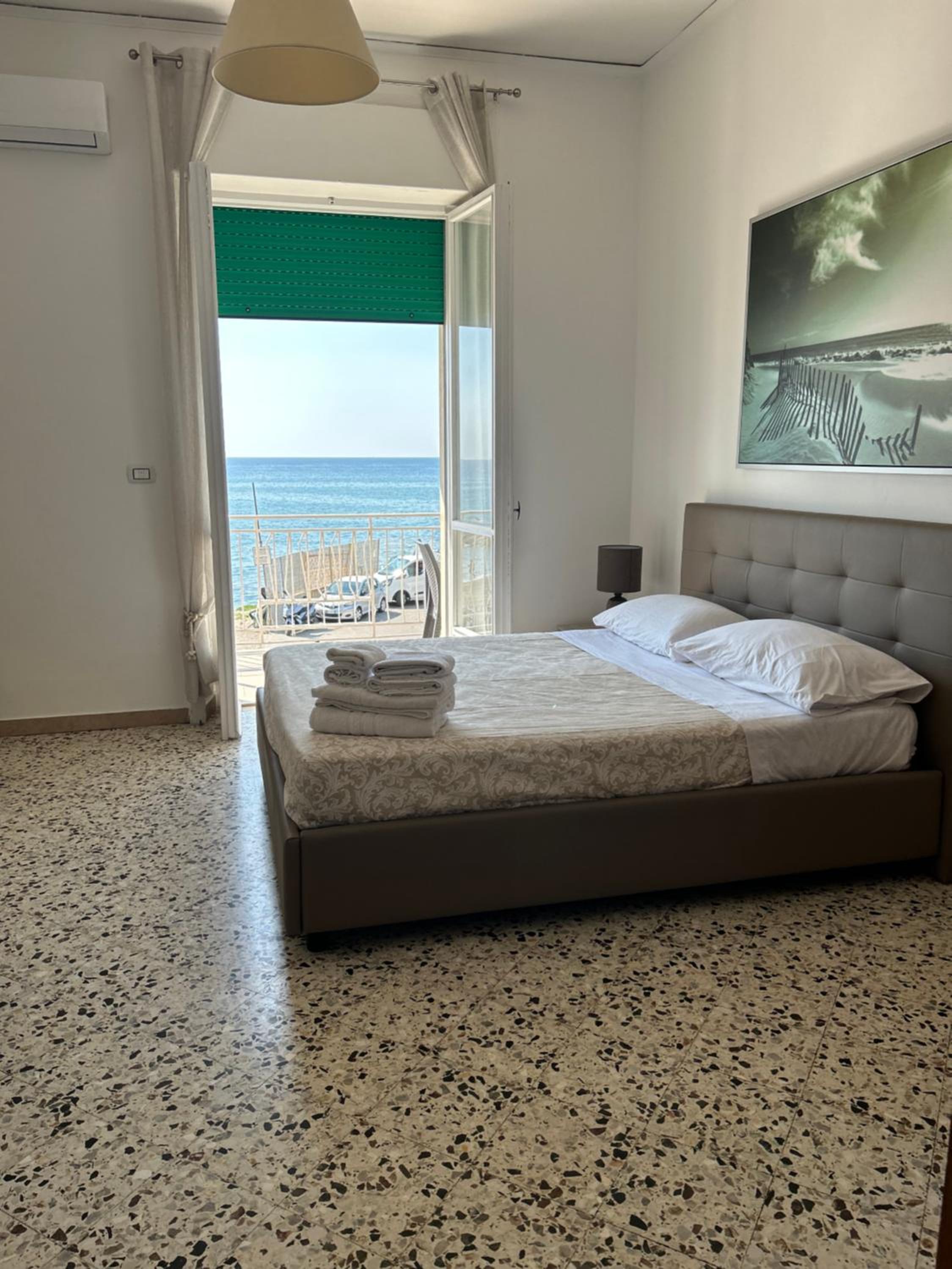 Double Room With Shared Bathroom