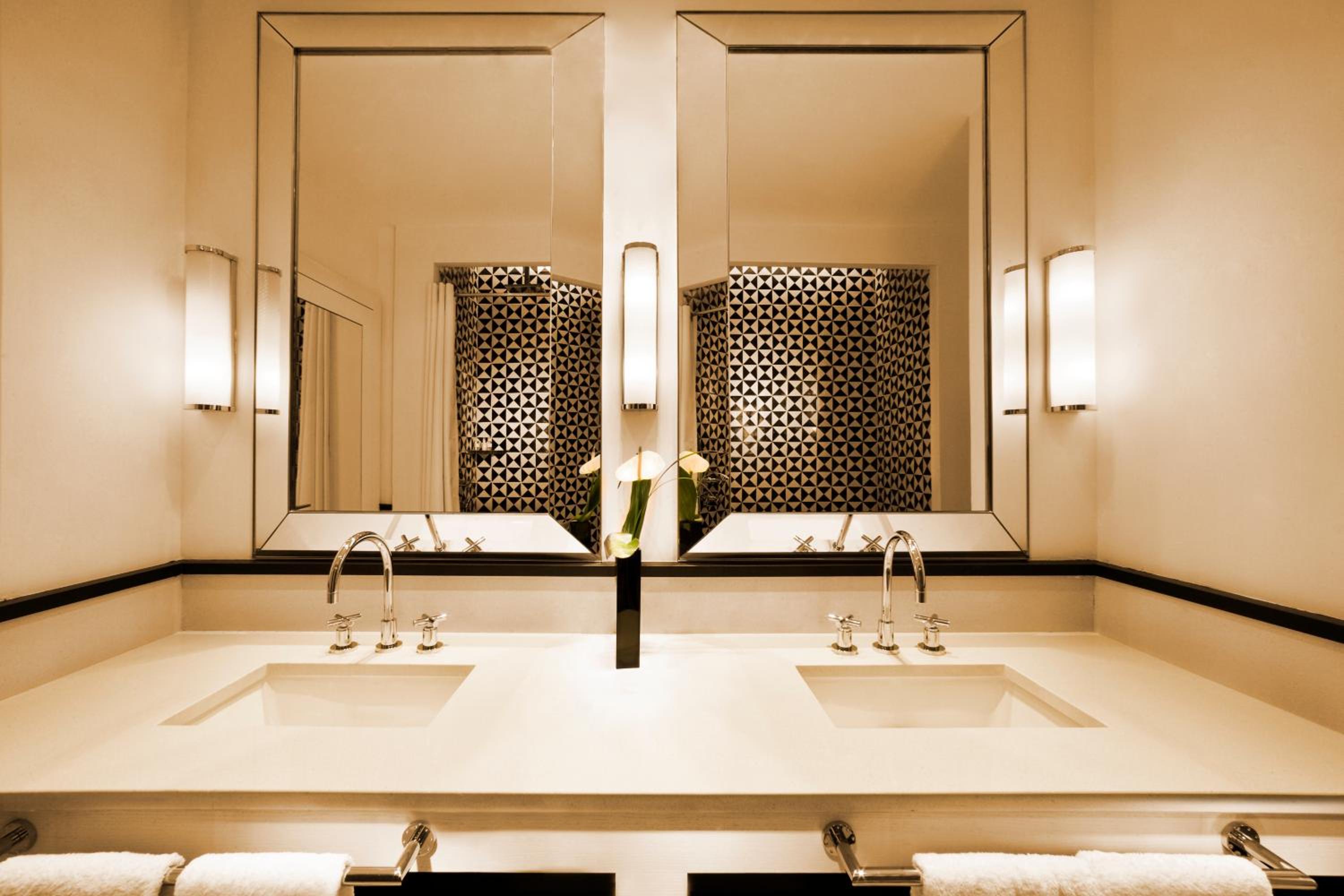 Junior Suite Garden Side