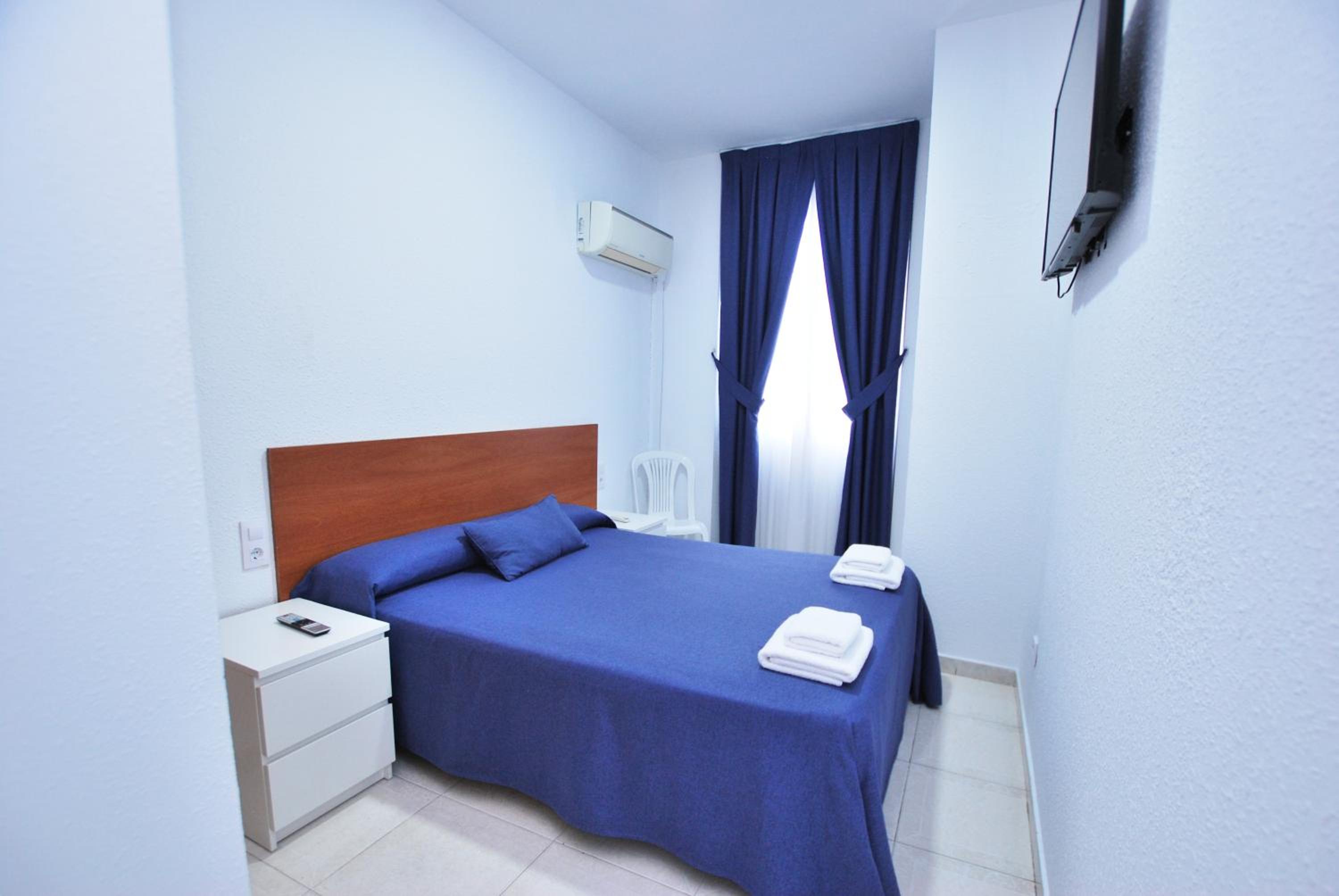 Habitación Doble con Baño Privado