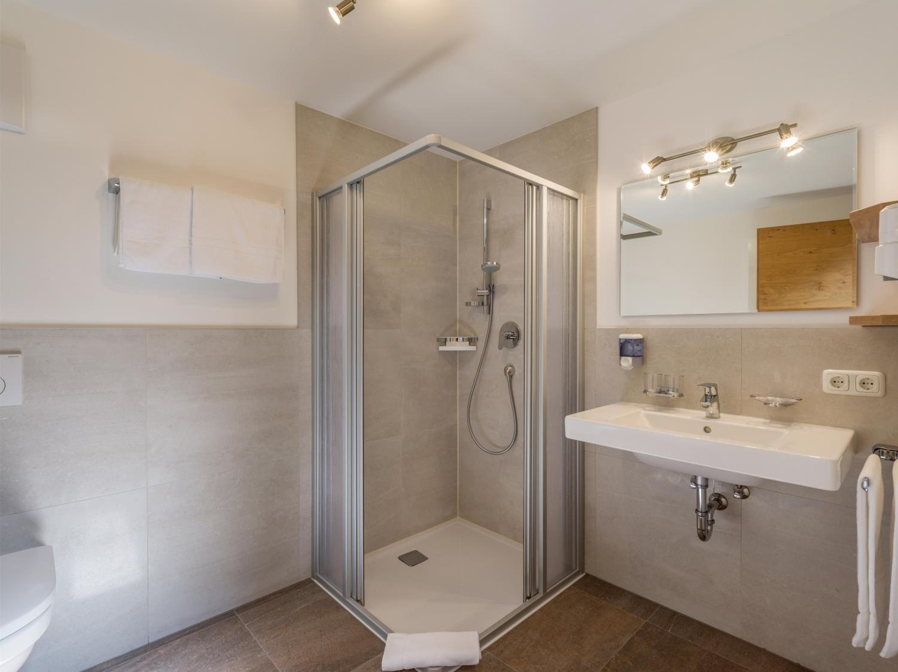 Superior Double or Twin Room with Mountain View photo 2