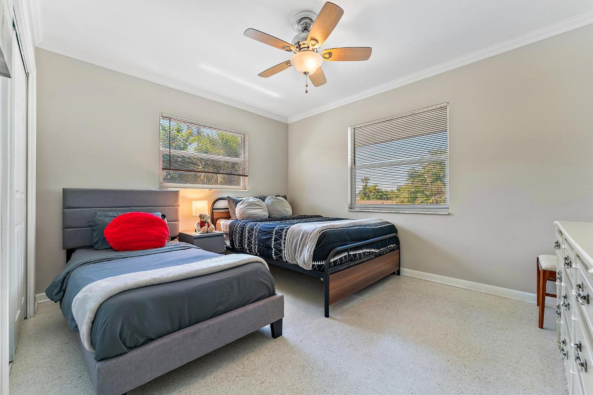 Two-Bedroom Apartment photo 2