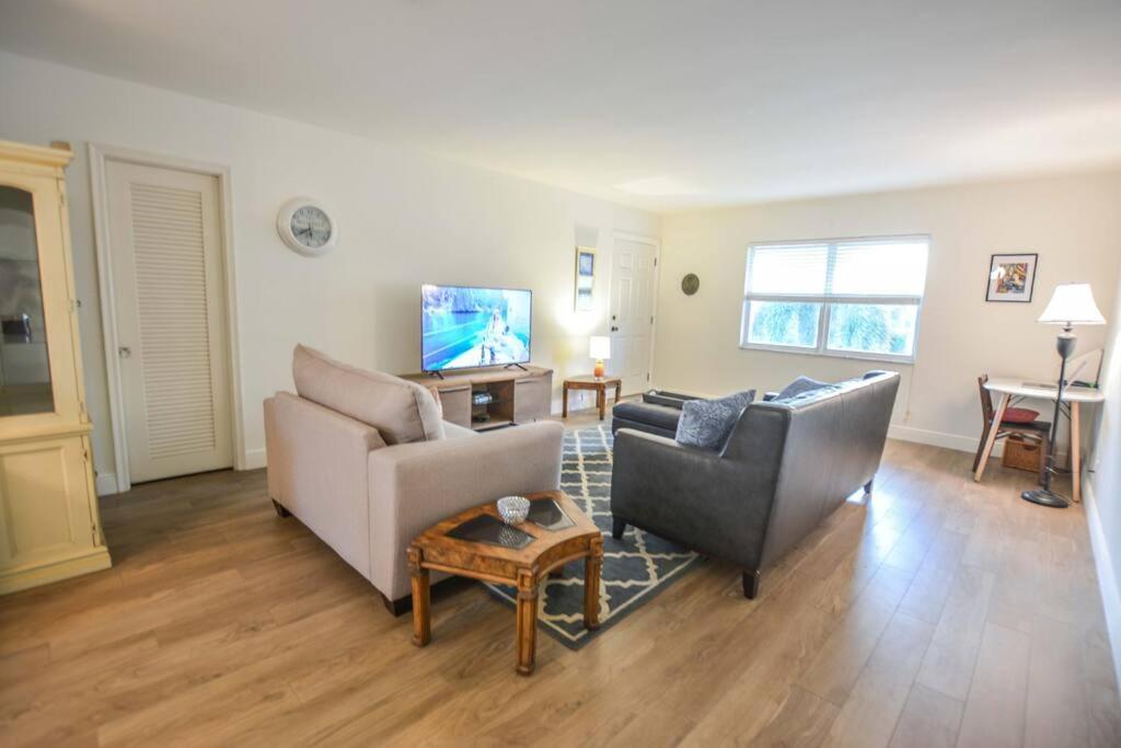 Two-Bedroom Apartment photo 1