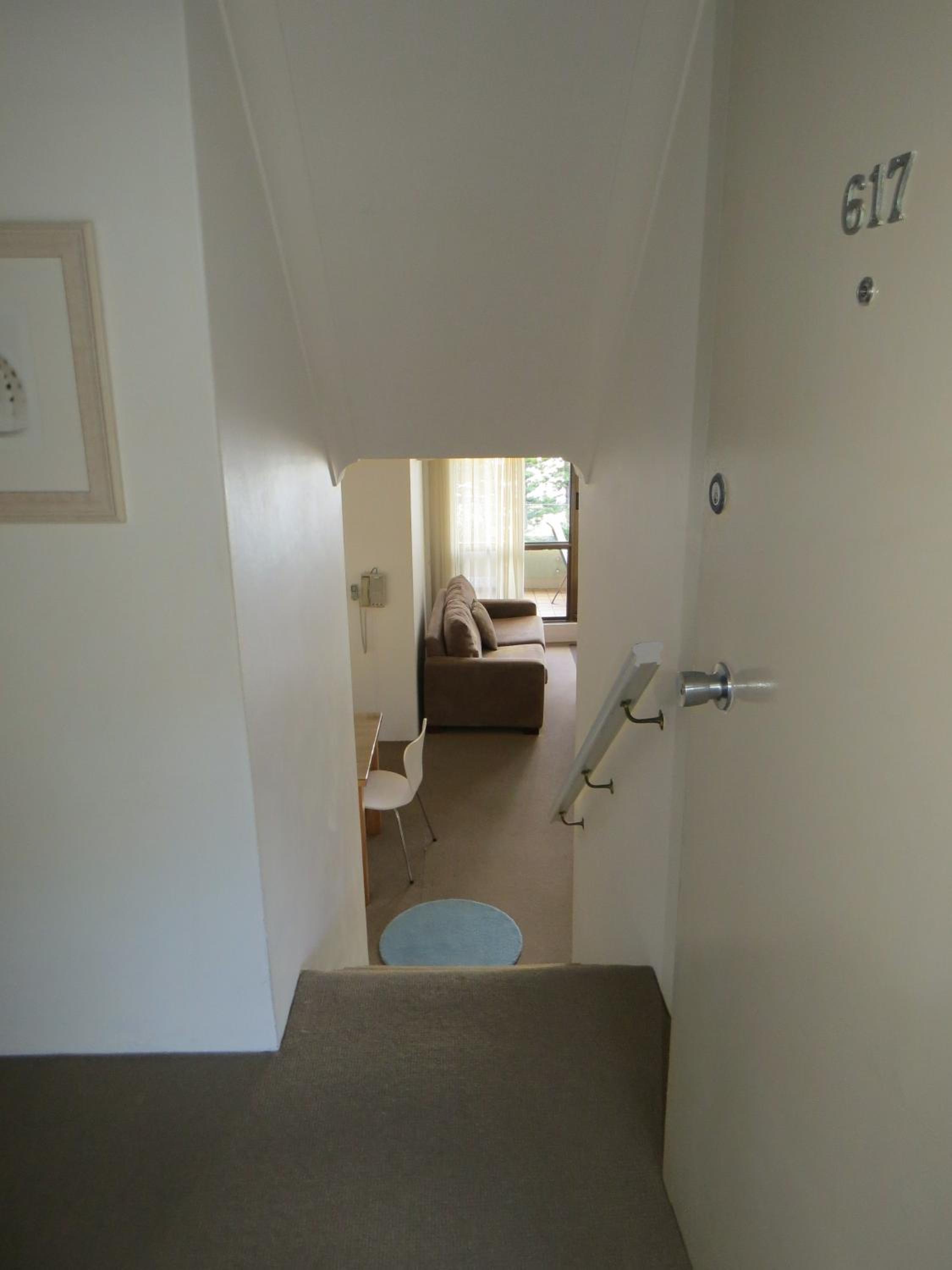 Two-Bedroom Apartment with Sea View thumbnail 6
