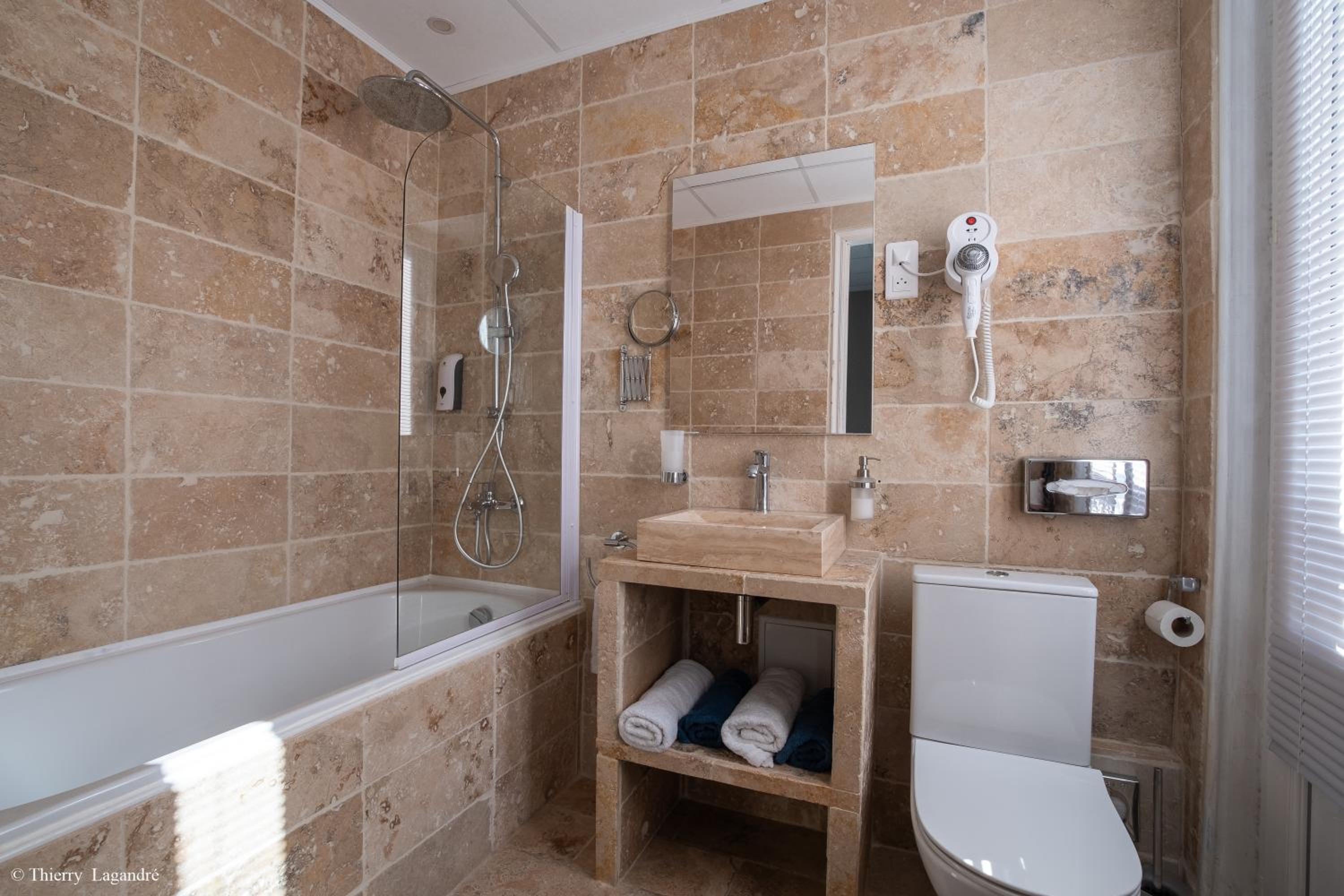 Superior Double Room photo 2