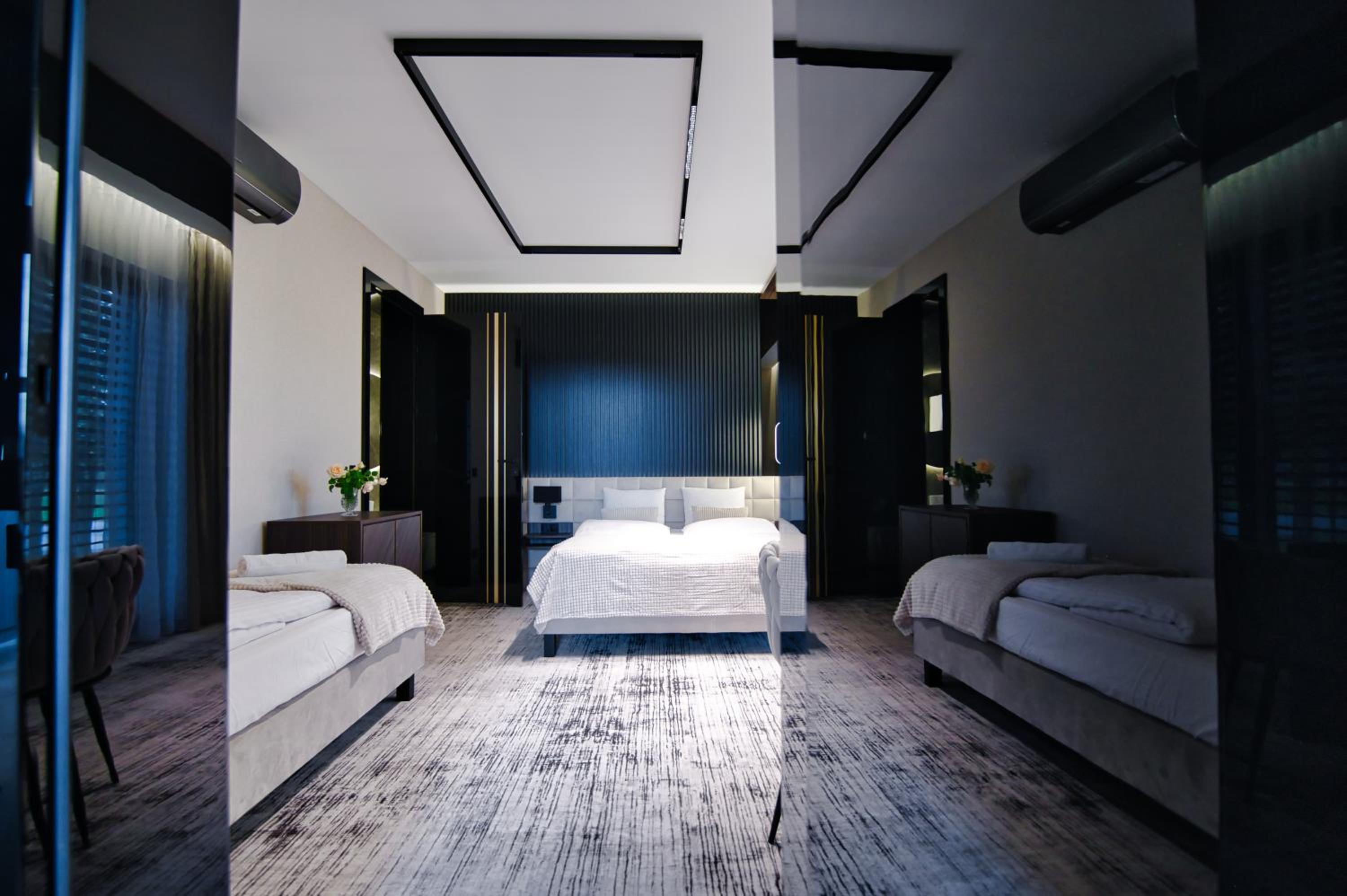 Superior Villa - Photo 1