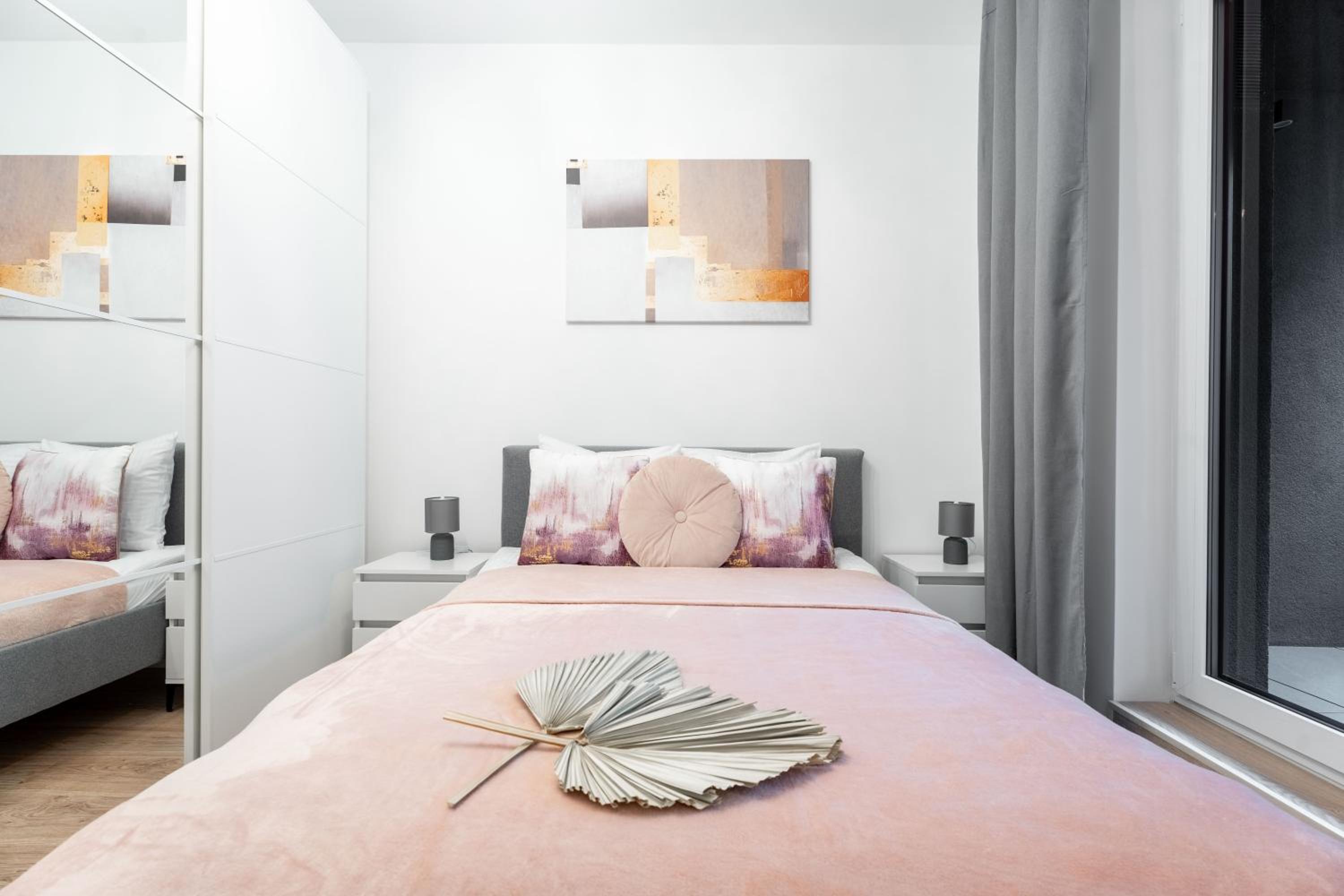Apartment C2235 with One-Bedroom
