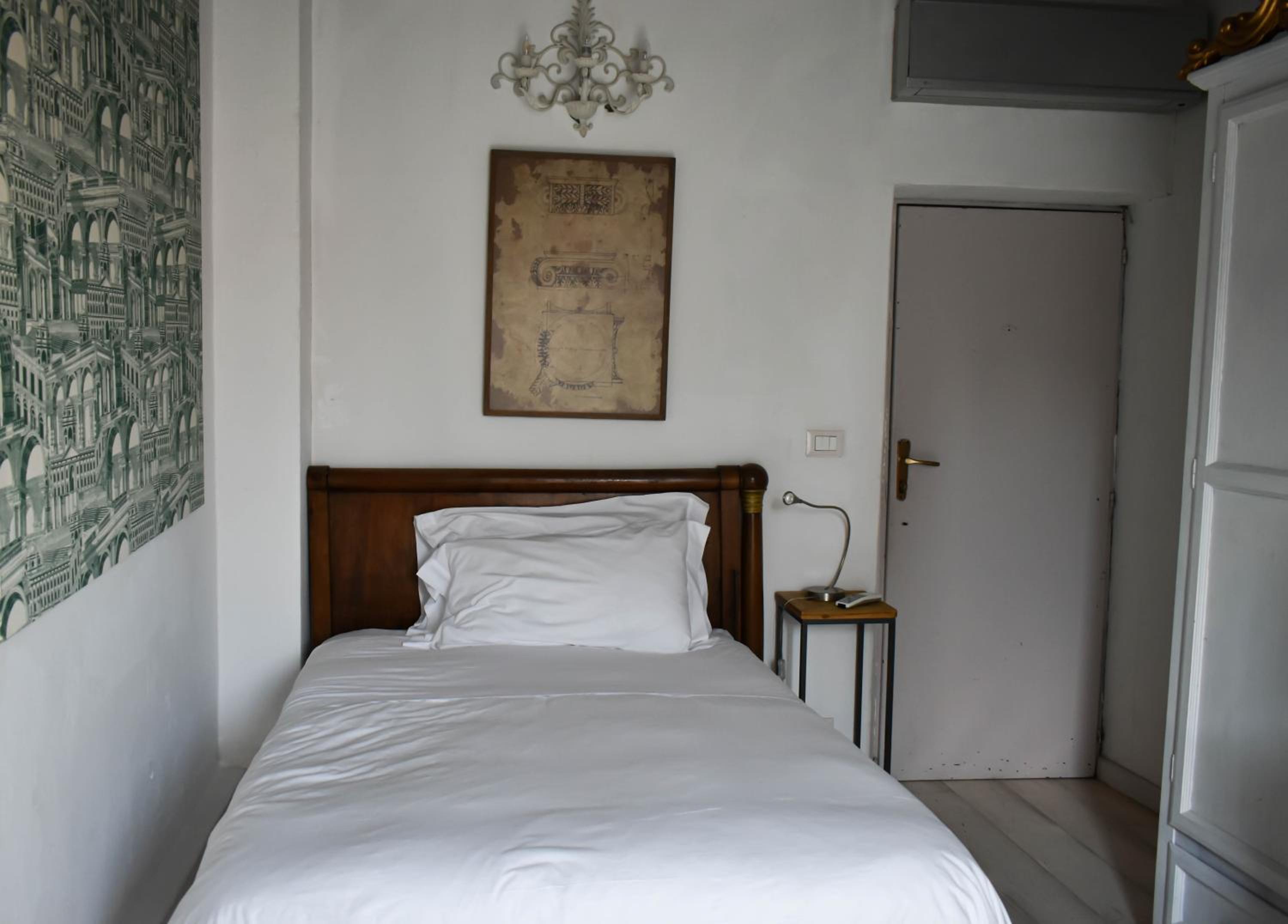Economy Single Room with Balcony
