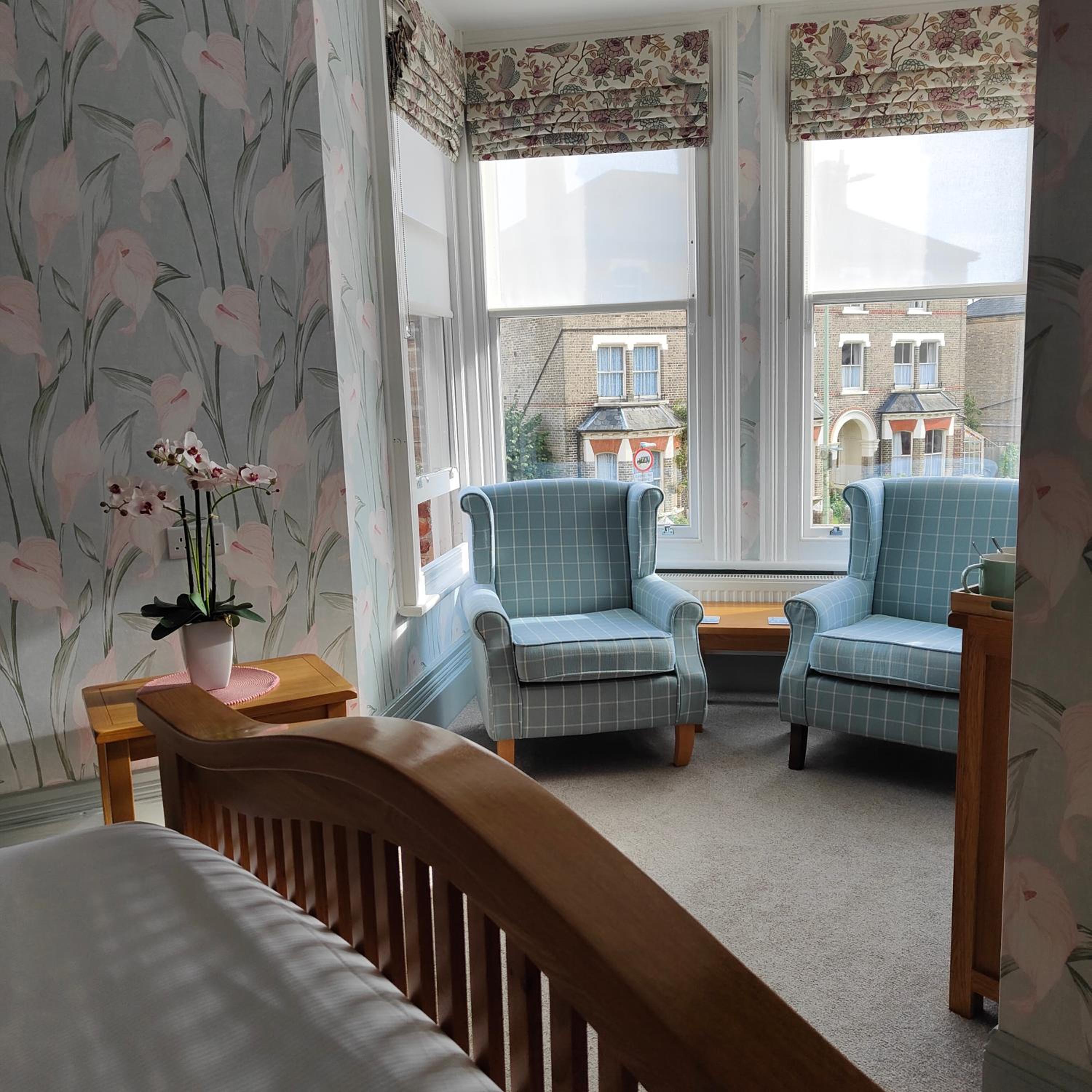 Deluxe King Room photo 2