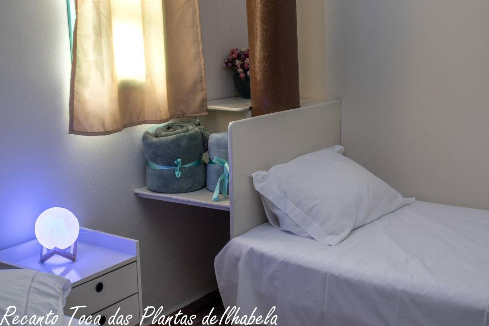 Classic Triple Room - Photo 28