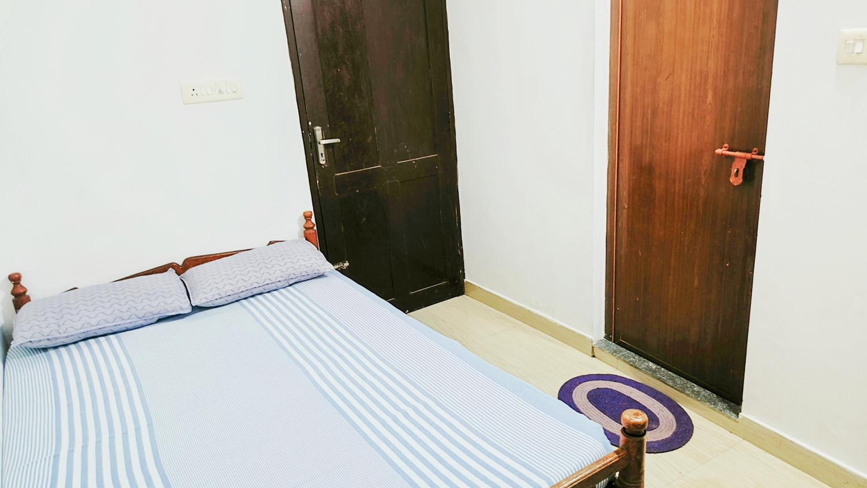 Budget Double Room photo 1