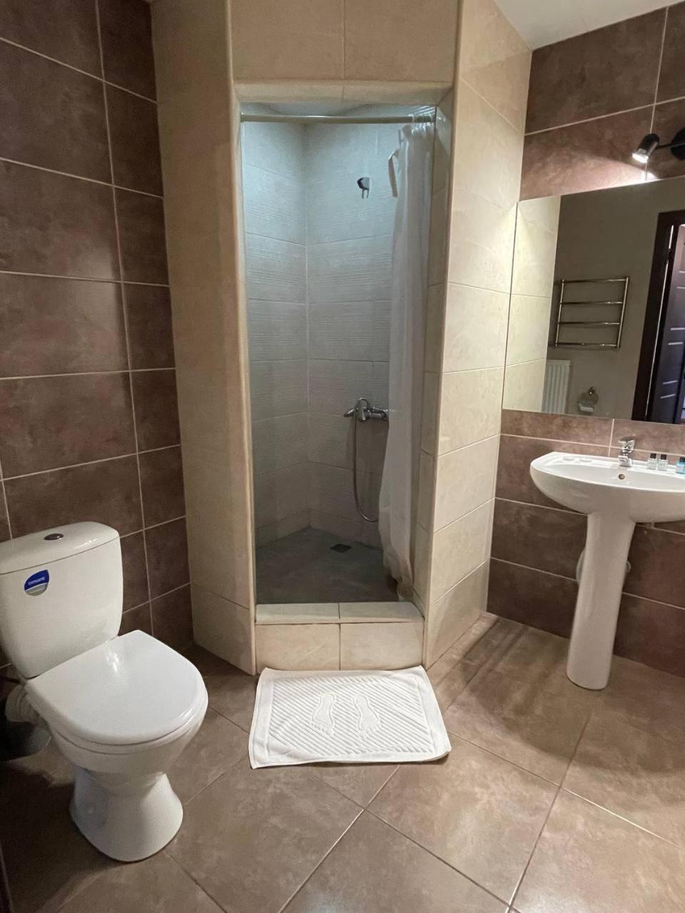 One-Bedroom Suite photo 3