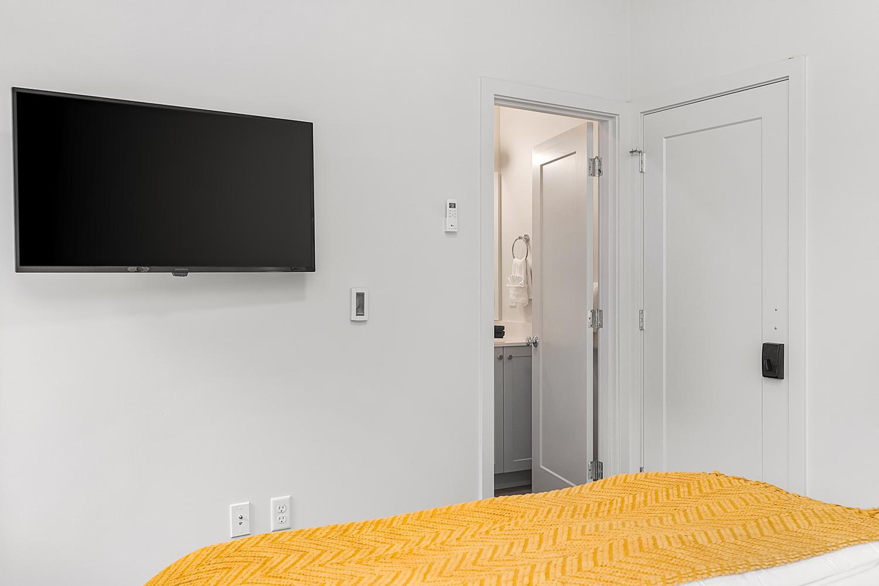 Double Room - Photo 2