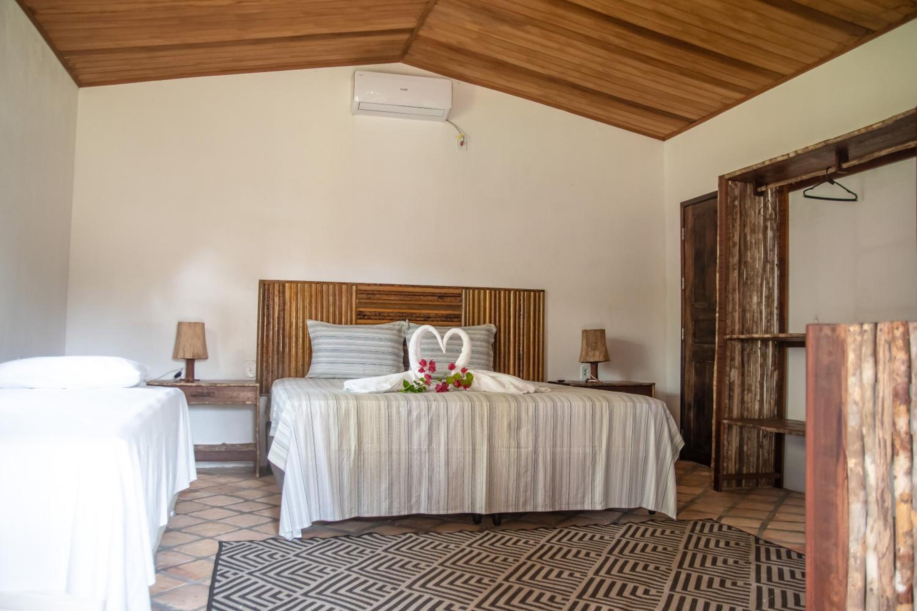 Double Room - Photo 8