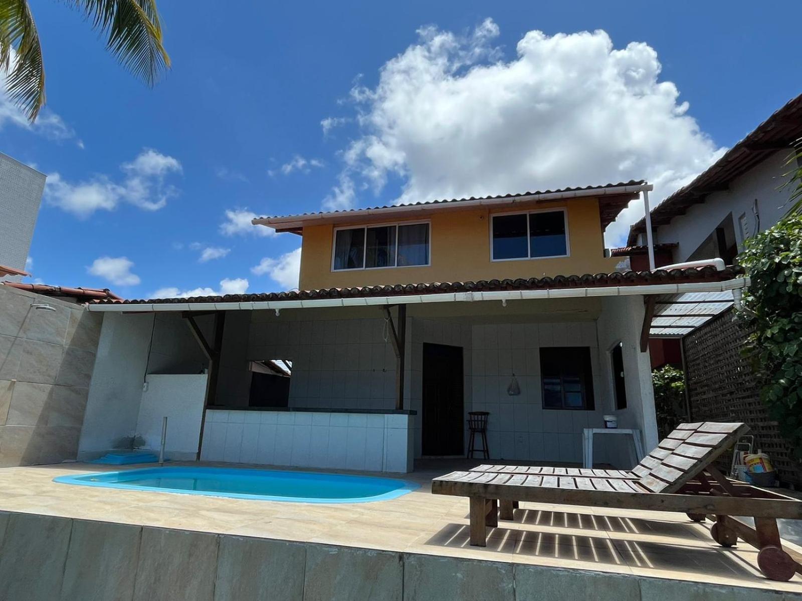 Five-Bedroom House photo 2