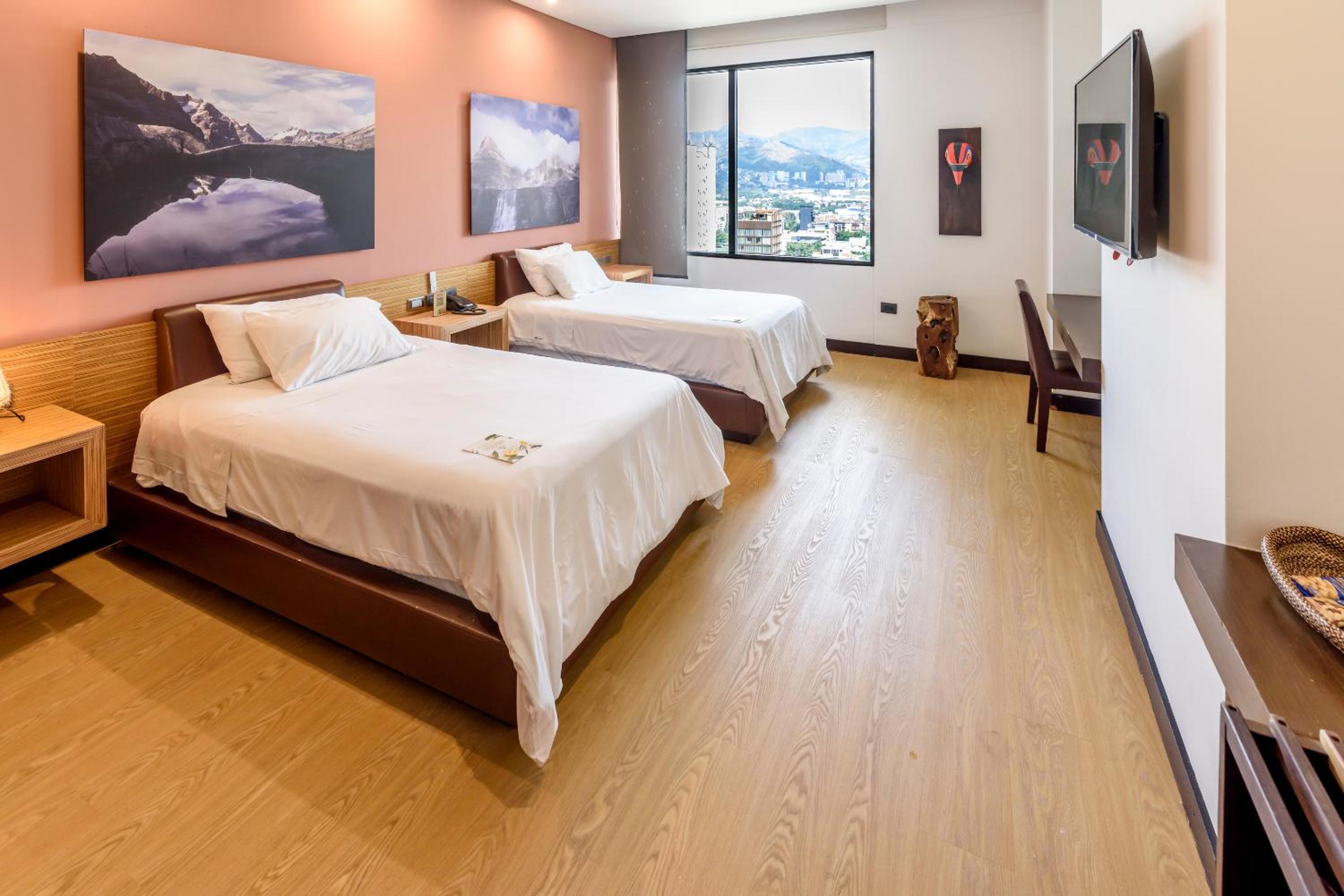 Superior Twin Room - Photo 1