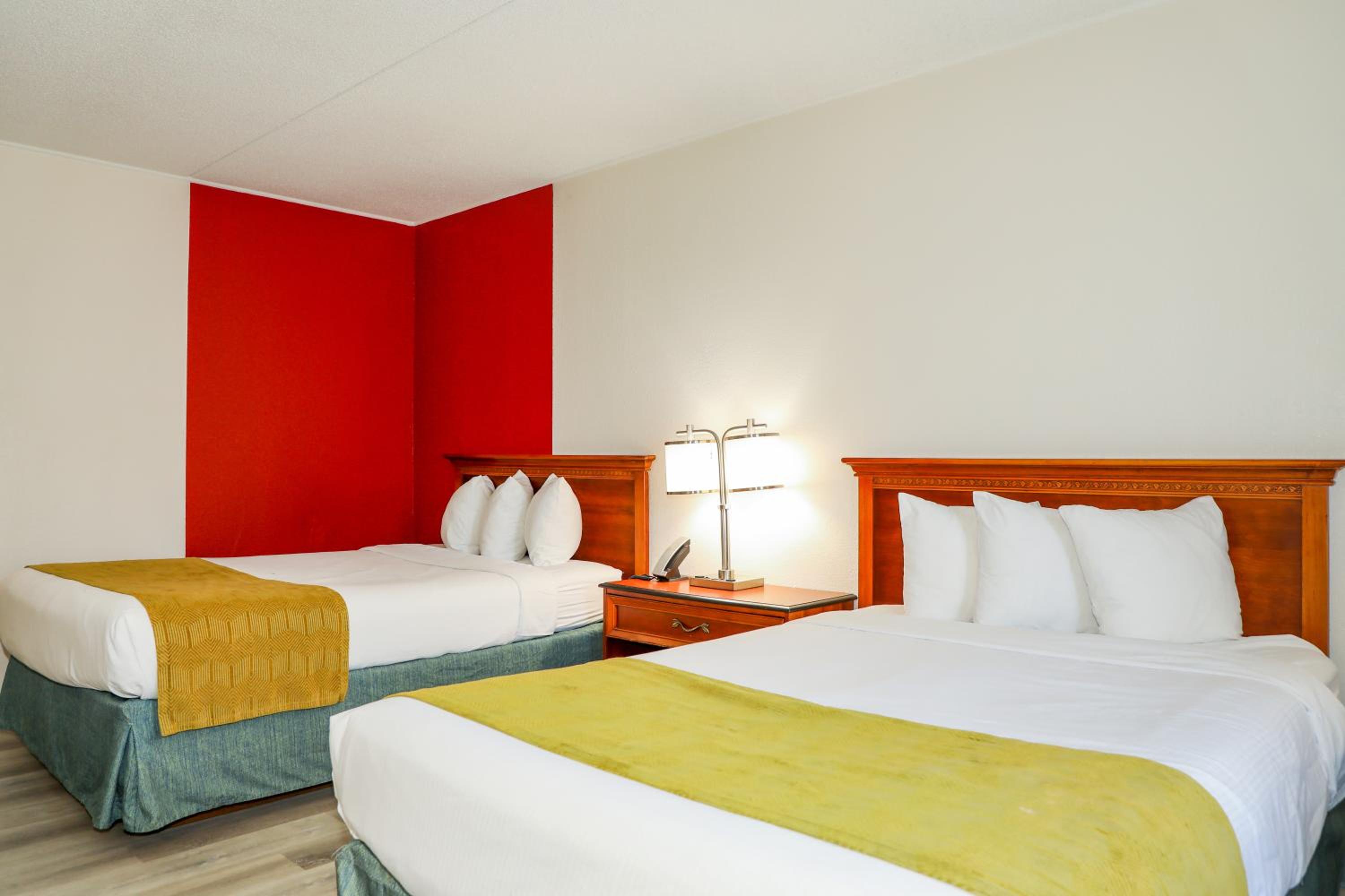 Double Room with Two Double Beds - Non-Smoking - Photo 7