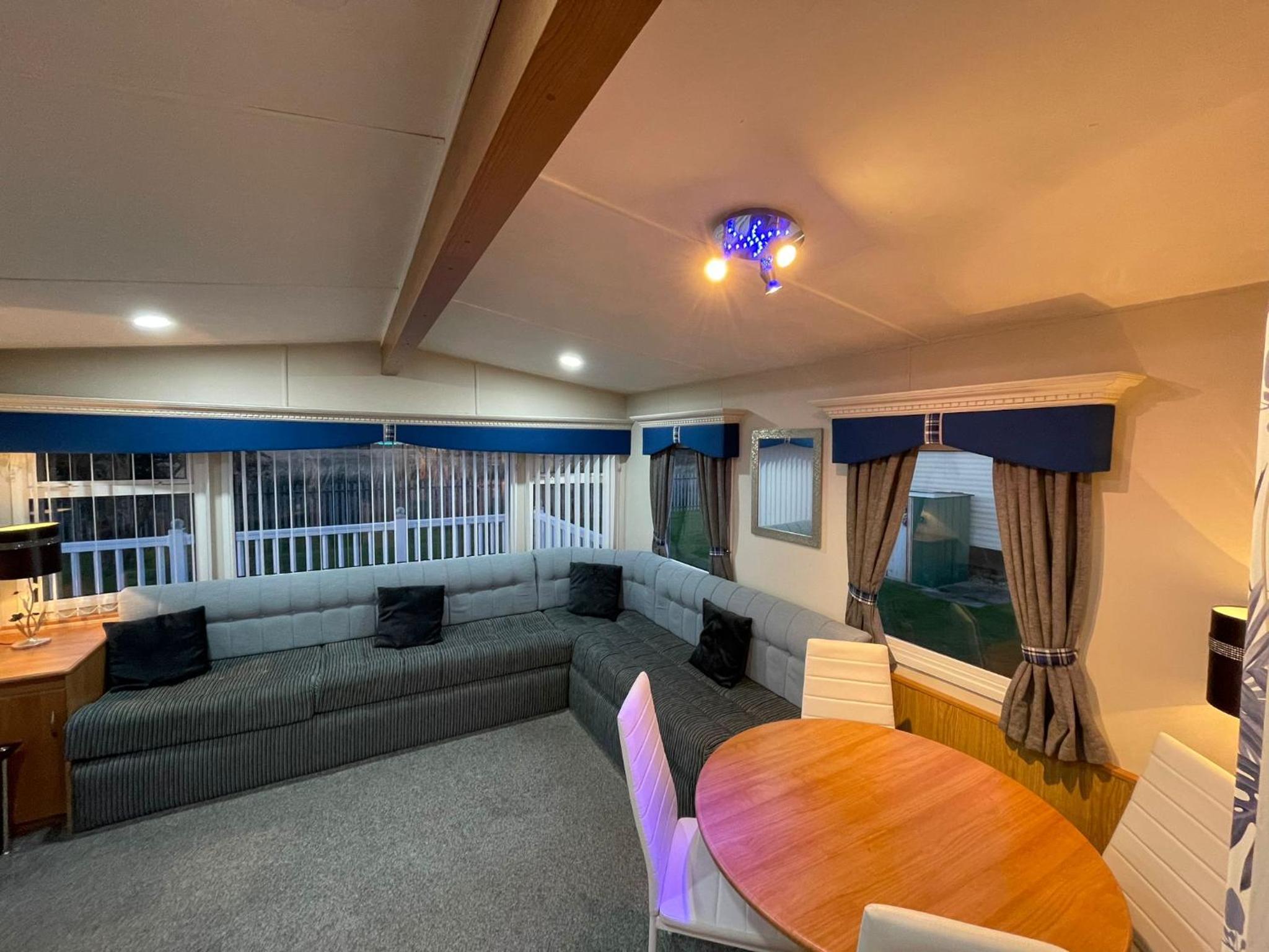 Caravan photo 3